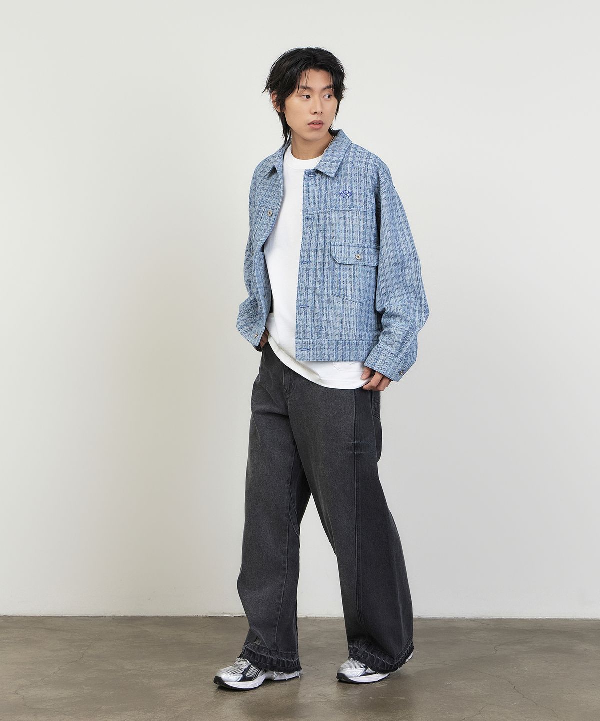 논타입(NONTYPE) DENIM PANELLING TRUCKER JACKET (BLUE)