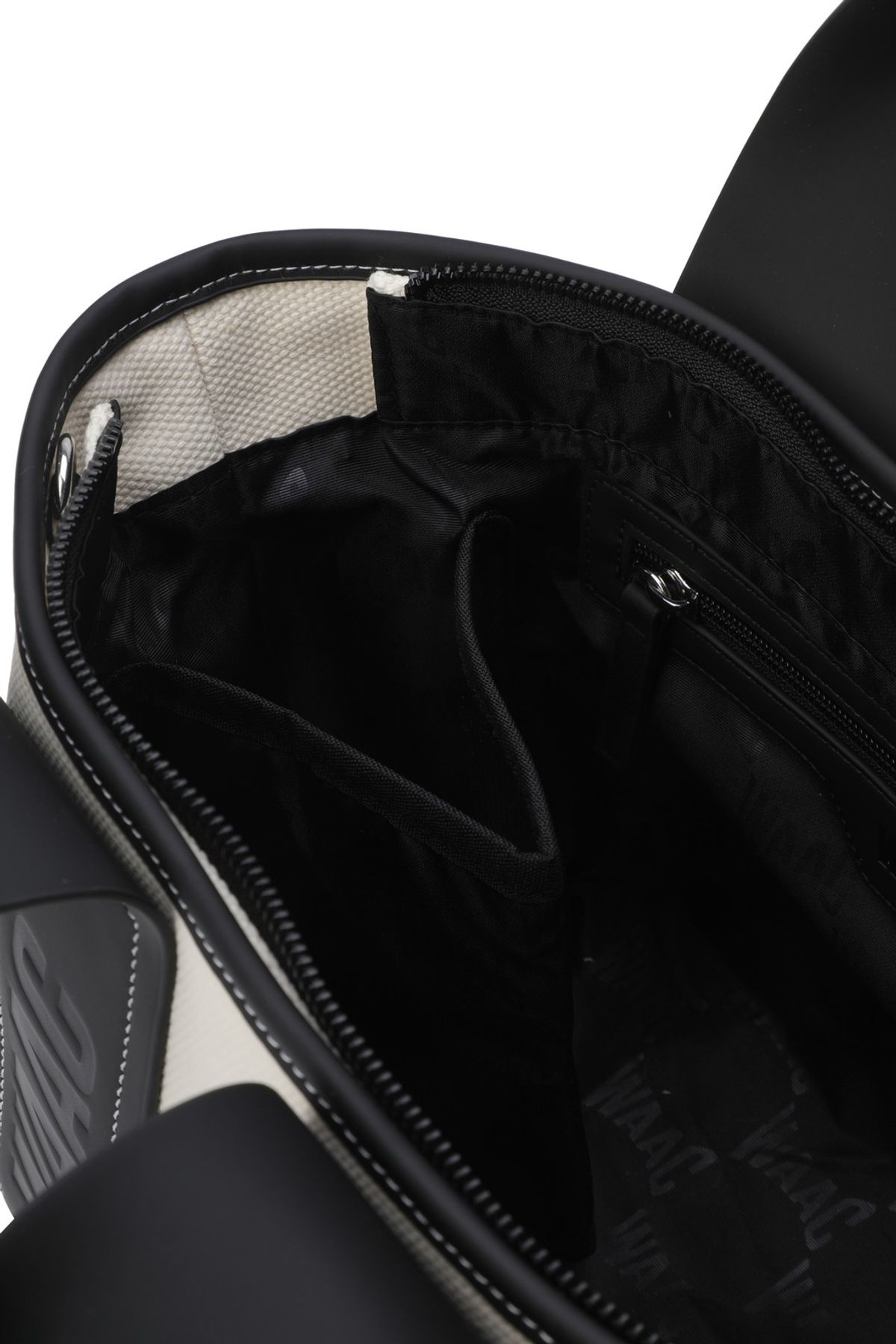 왁(WAAC) Women Logo Tote Bag_WGBAX25111BKX