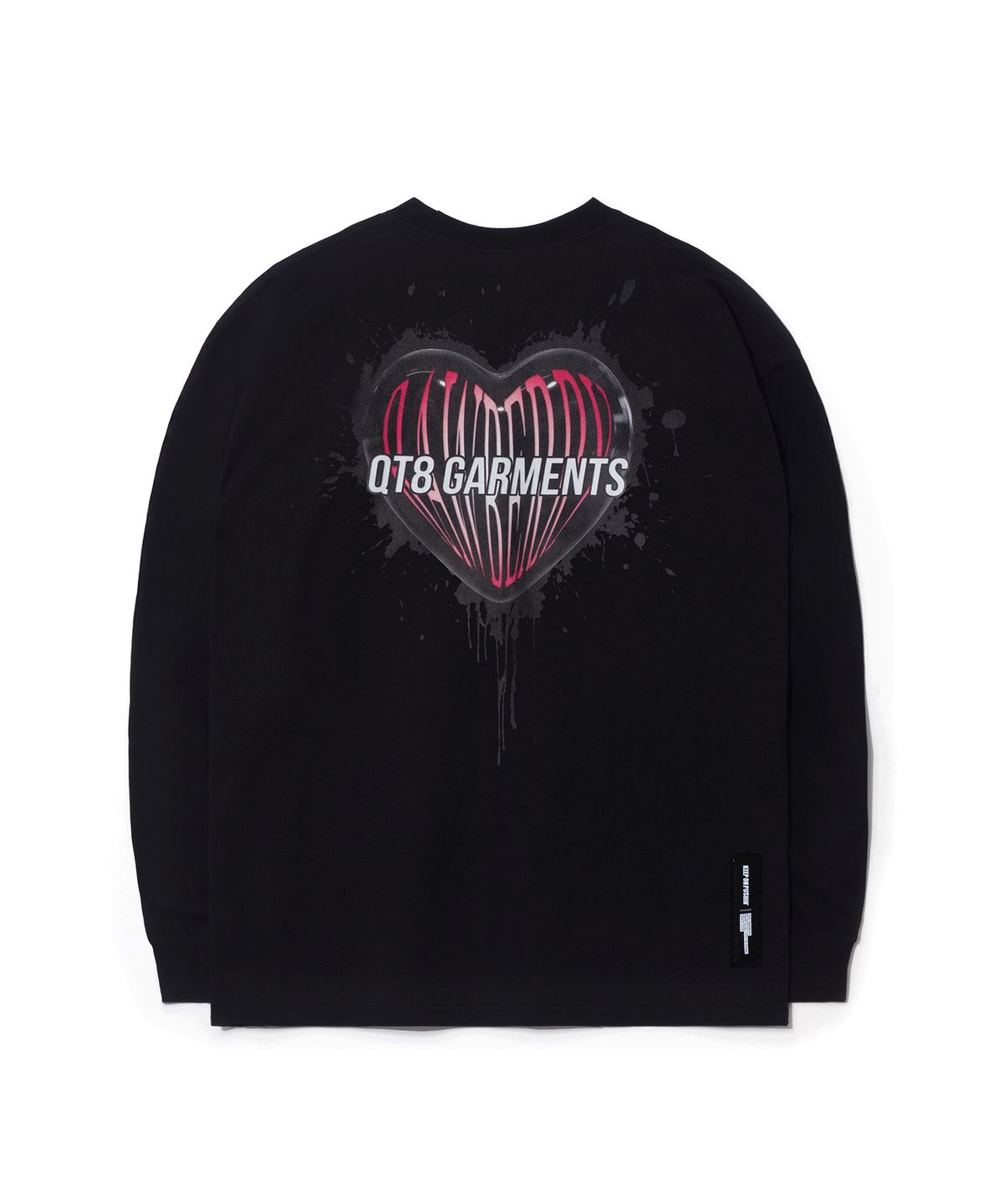 큐티에잇 가먼츠(QT8 GARMENTS) OC Rawberry x QT8 Heart Long Sleeve (Black)