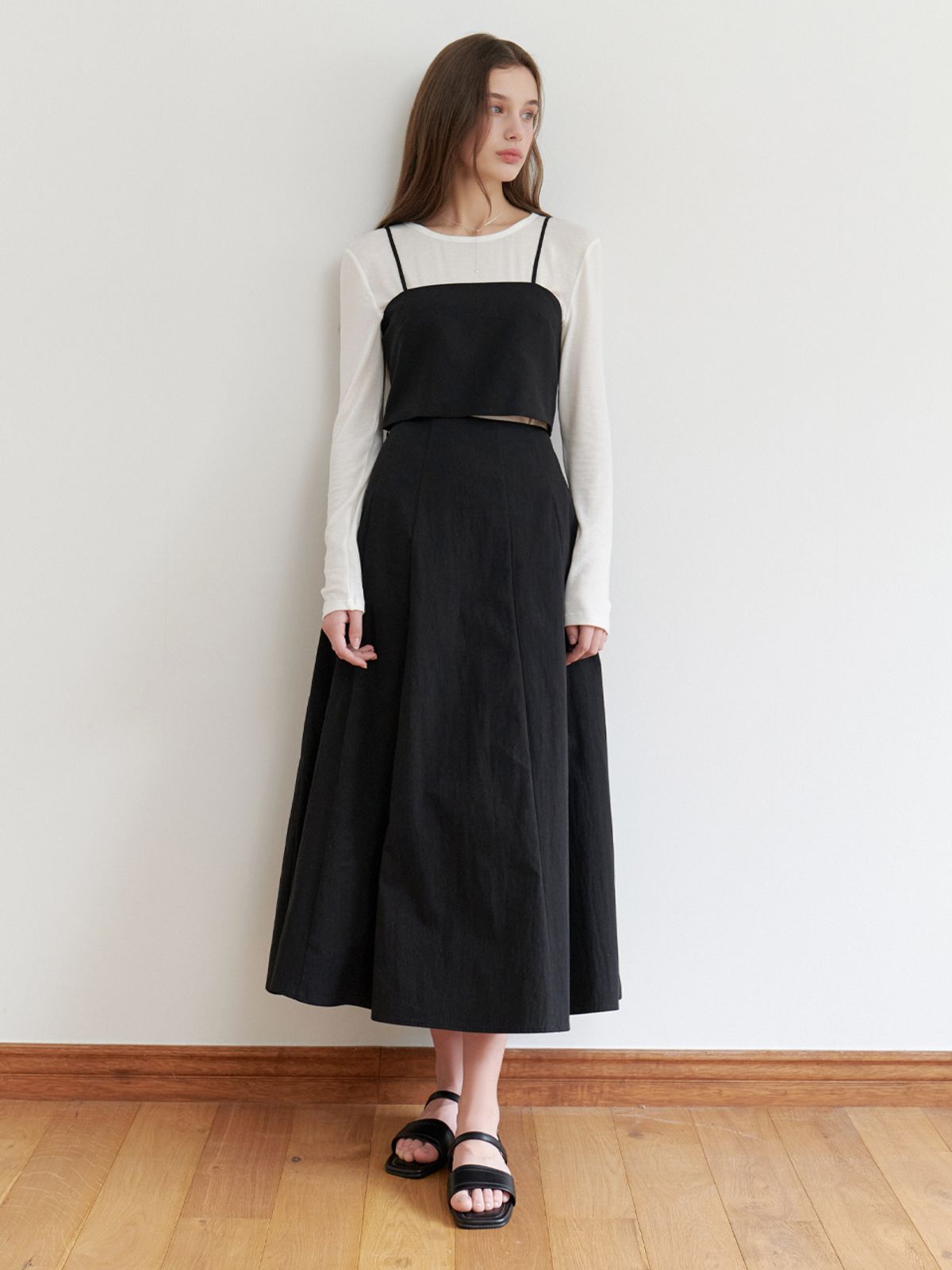 리엘(RE L) Emma flare skirt (black)