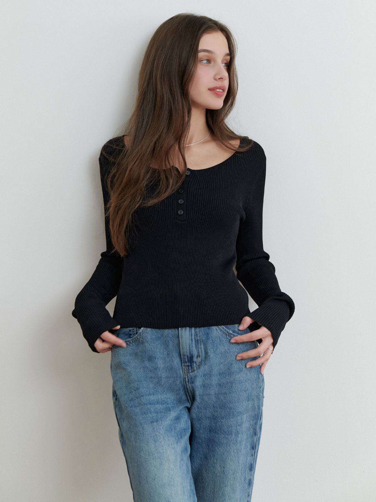 리엘(RE L) Bonny button knit (black)