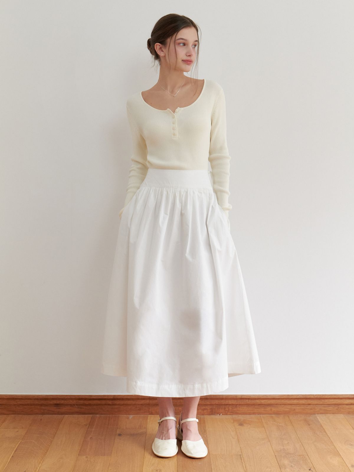 리엘(RE L) Bonny button knit (ivory)