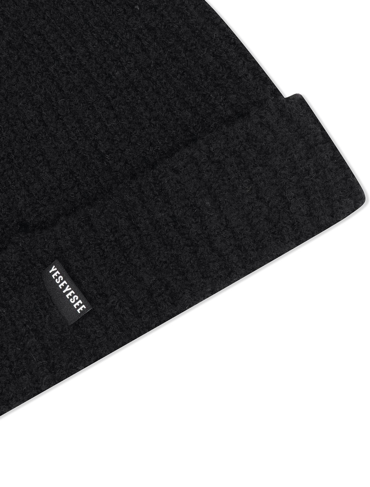 예스아이씨(YESEYESEE) Fuzzy Beanie Black