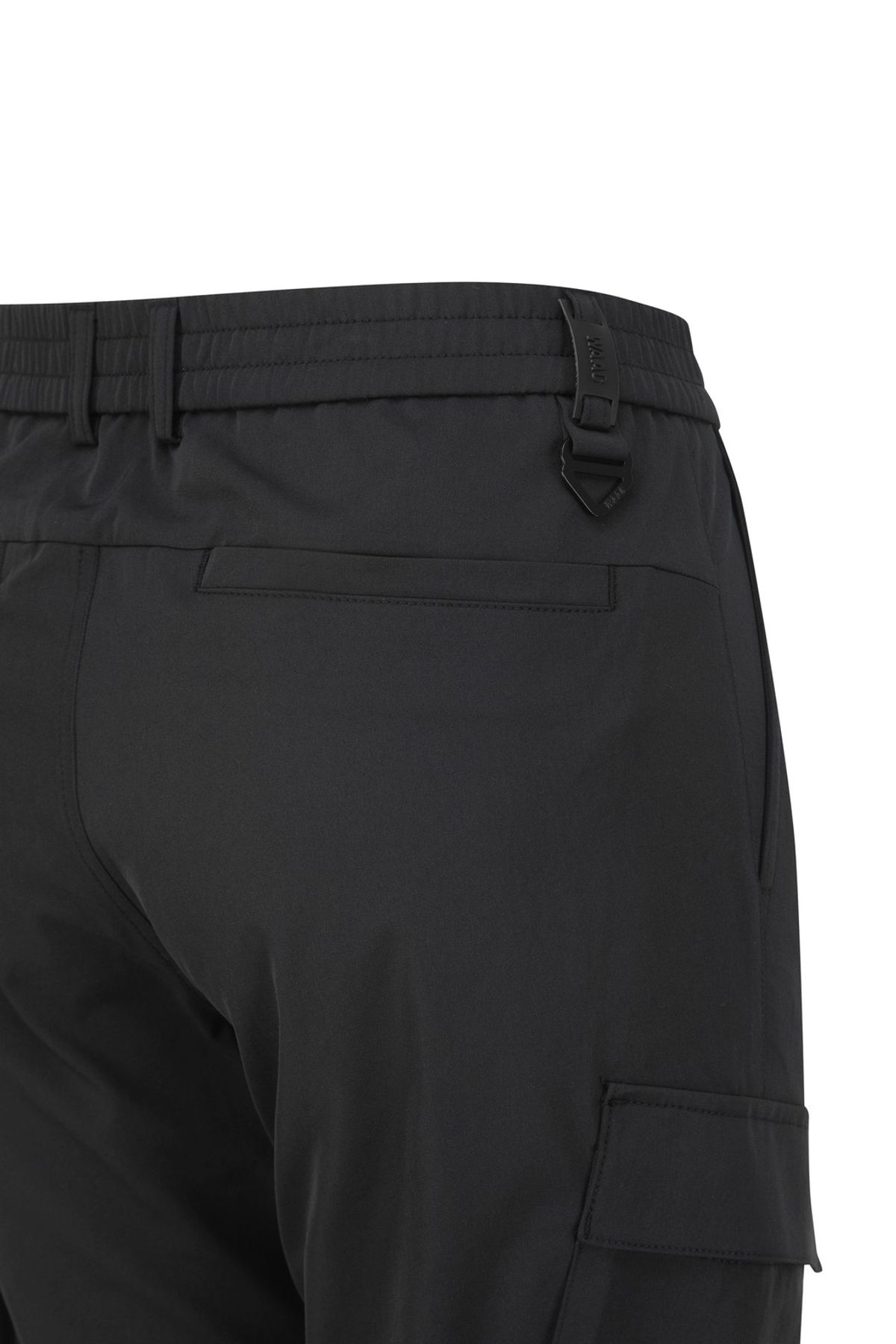 왁(WAAC) Men Cargo Tapered Fit Pants_WMPNS25102BKX