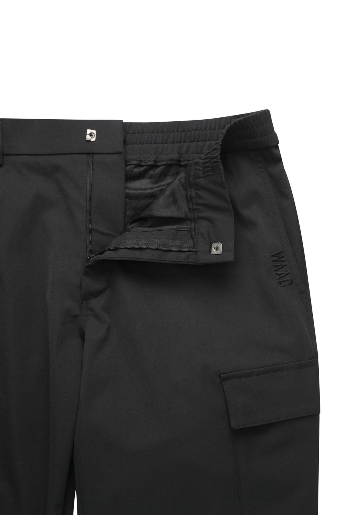 왁(WAAC) Men Cargo Tapered Fit Pants_WMPNS25102BKX