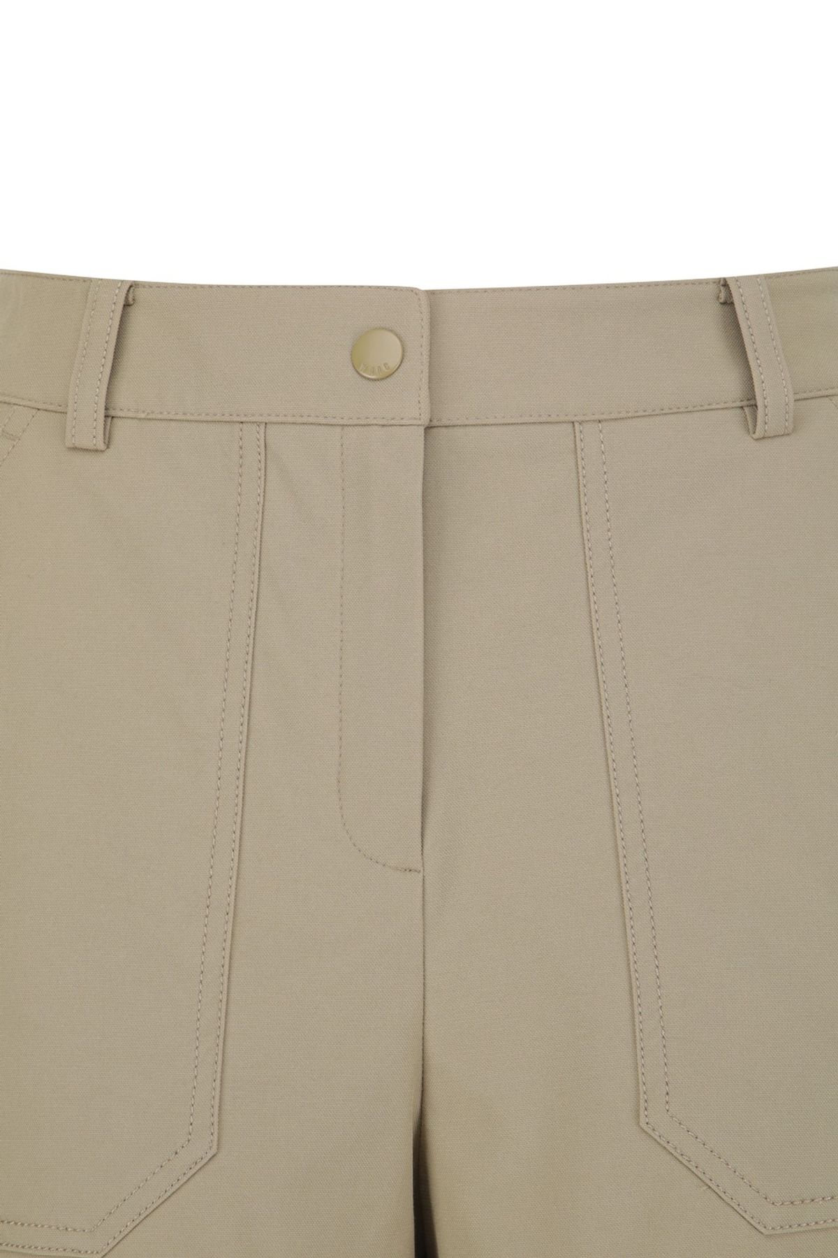 왁(WAAC) Women Big Pocket Shorts_WWPNM25205BEX