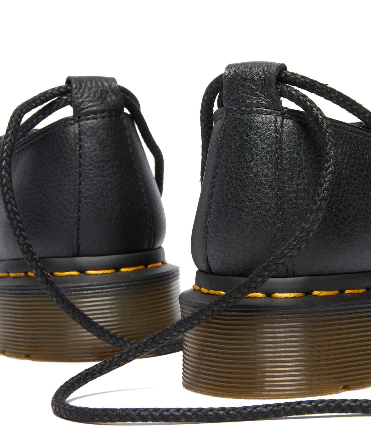 닥터마틴(DR.MARTENS) 엘피 II 레이스 업 블랙 / 40683001