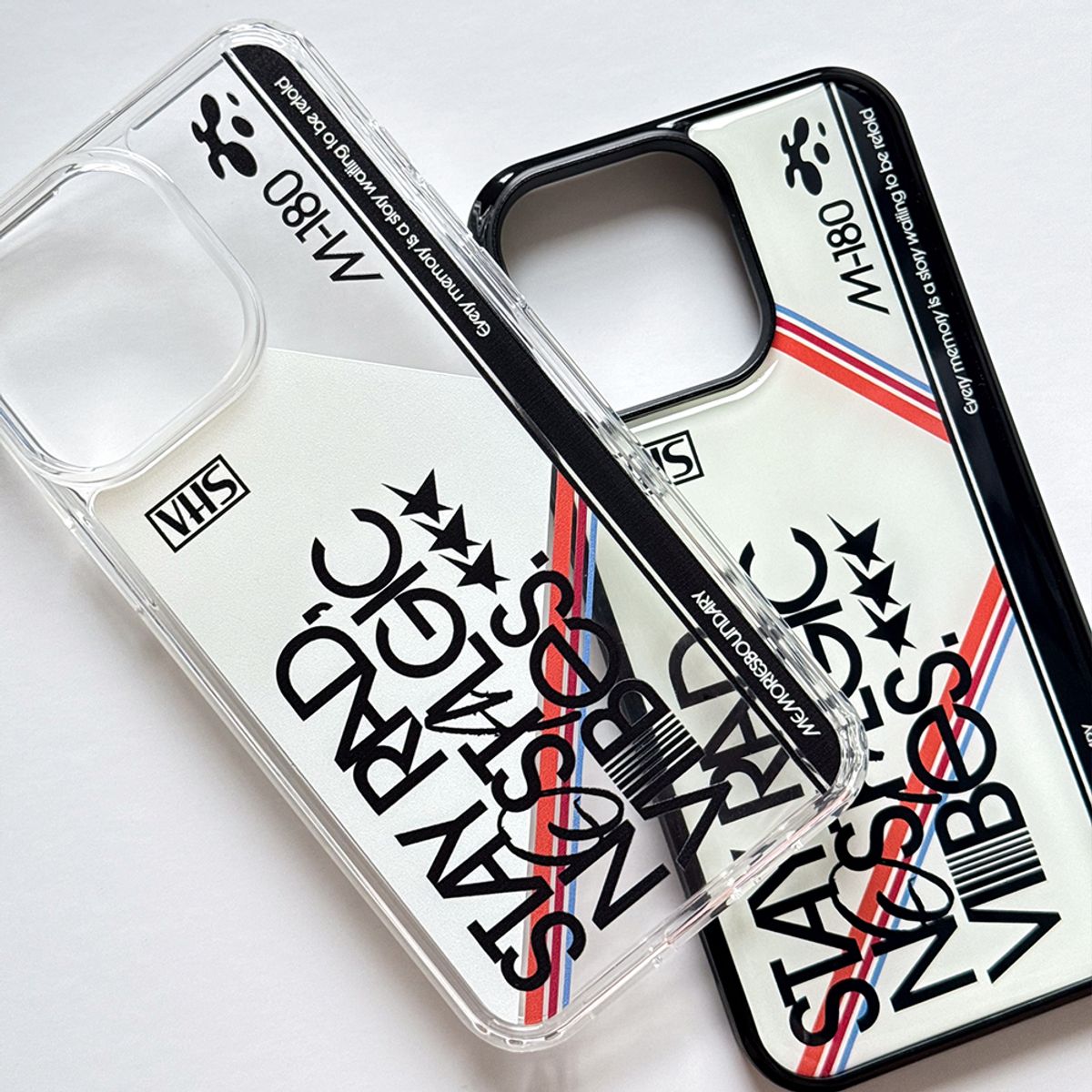 메모리즈바운더리(MEMORIESBOUNDARY) Nostalgic Vibes Retro VHS Phone Case (Ver.1) (GelHard / Magsafe)