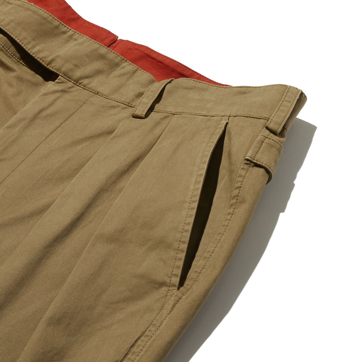 펜필드(PENFIELD) 페이디드 투턱 코튼 치노 베이지_FR1WP20U