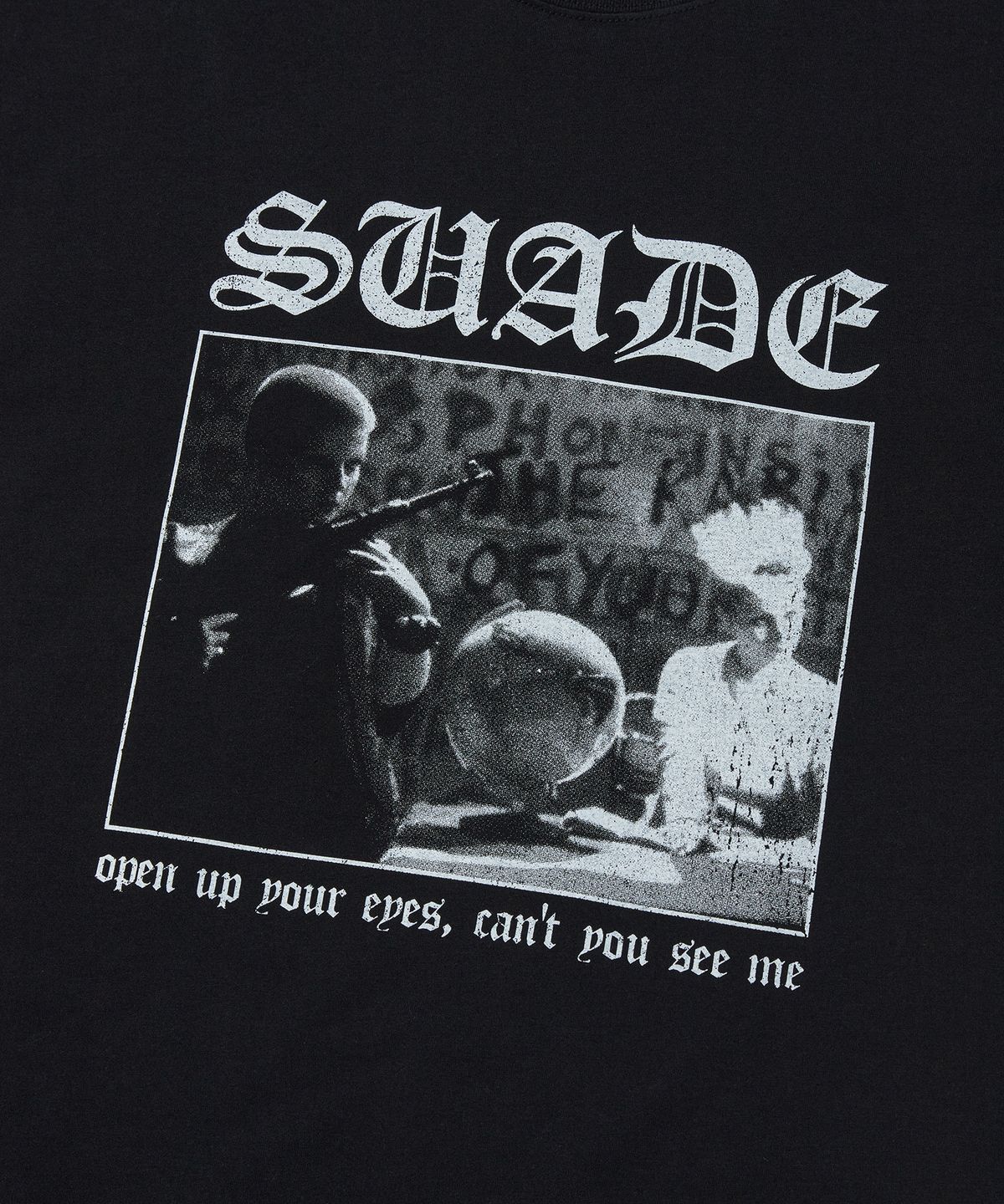 스웨이드(SUADE) CRACK PRINTED TEE [BLACK]