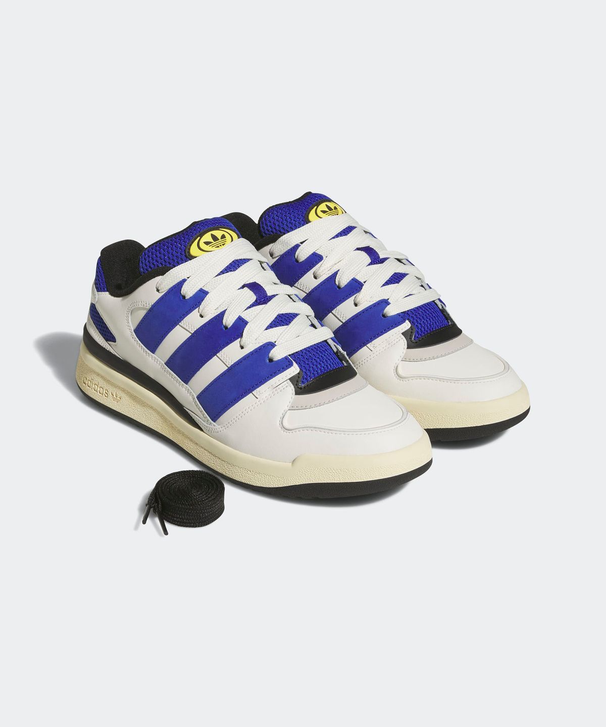 아디다스(ADIDAS) 포럼 2000 - 화이트:블루:블랙 / JI3276
