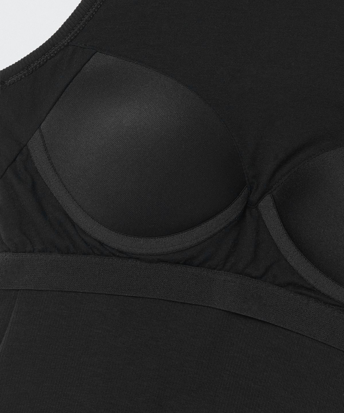 무신사 스탠다드 우먼(MUSINSA STANDARD WOMAN) 우먼즈 레이서 백 크롭 브라 탱크 탑 [블랙]