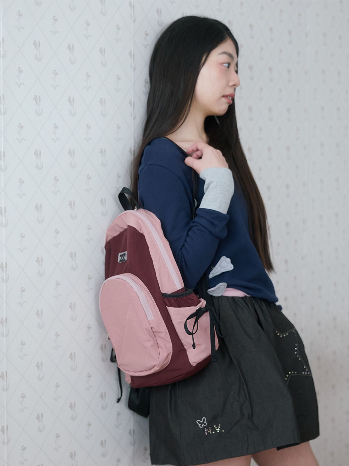 무음(MUWM) 네스트 슬링 백팩 Nest Sling Backpack (Berry Red)