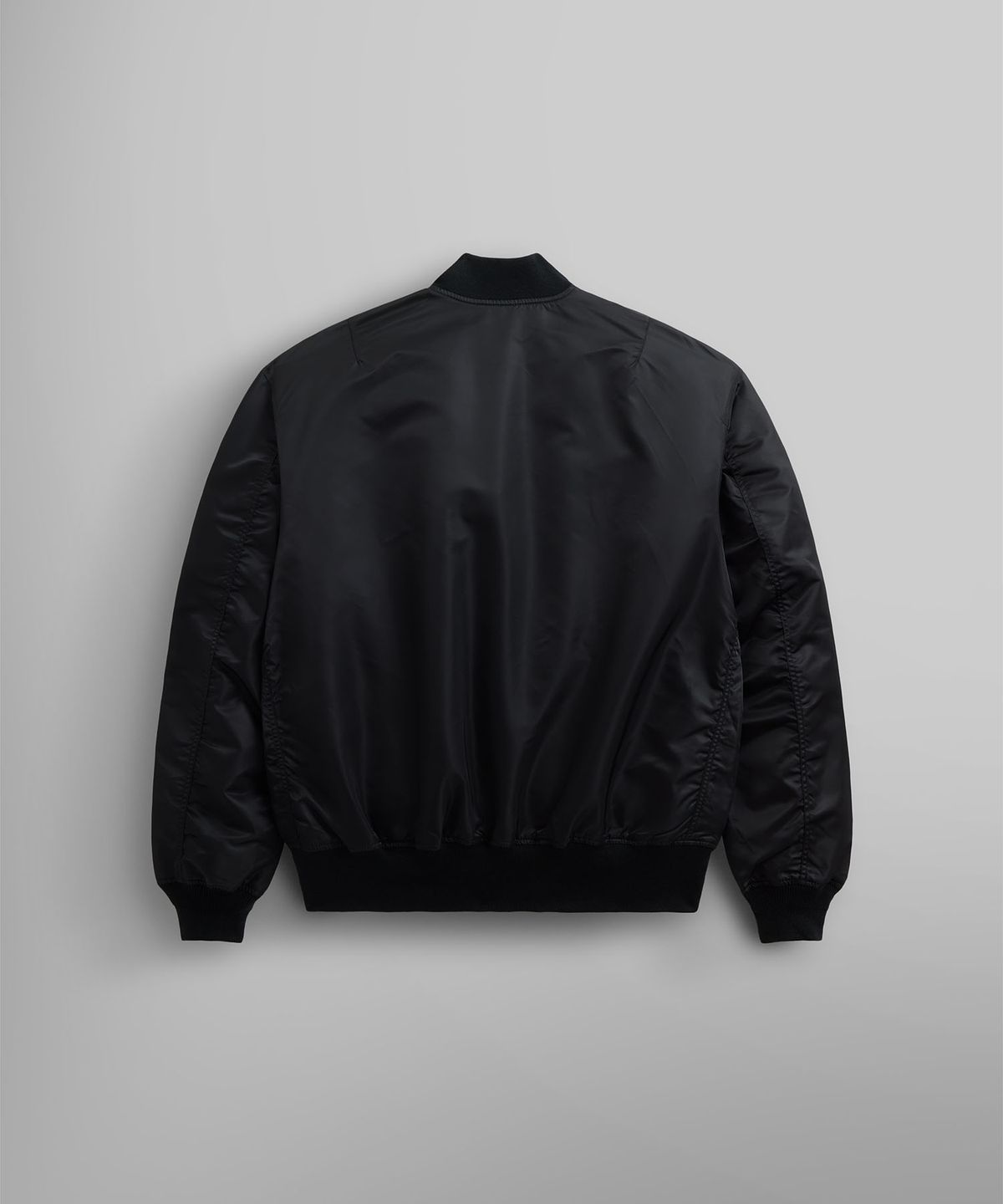 알파 인더스트리(ALPHA INDUSTRIES) L-2B 모드 GEN II 플라이트 자켓 블랙