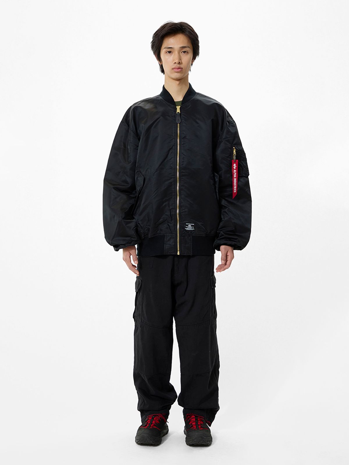 알파 인더스트리(ALPHA INDUSTRIES) L-2B 모드 GEN II 플라이트 자켓 블랙