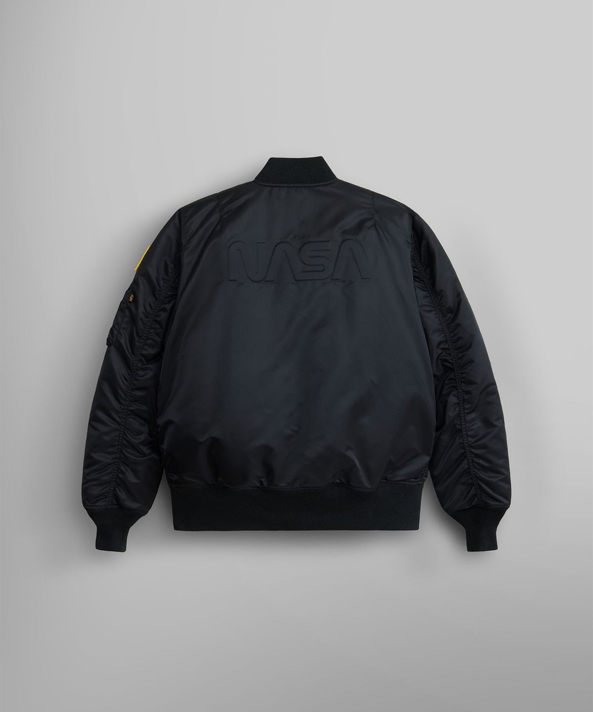 알파 인더스트리(ALPHA INDUSTRIES) 나사 MA-1 플라이트 자켓 GEN II 블랙