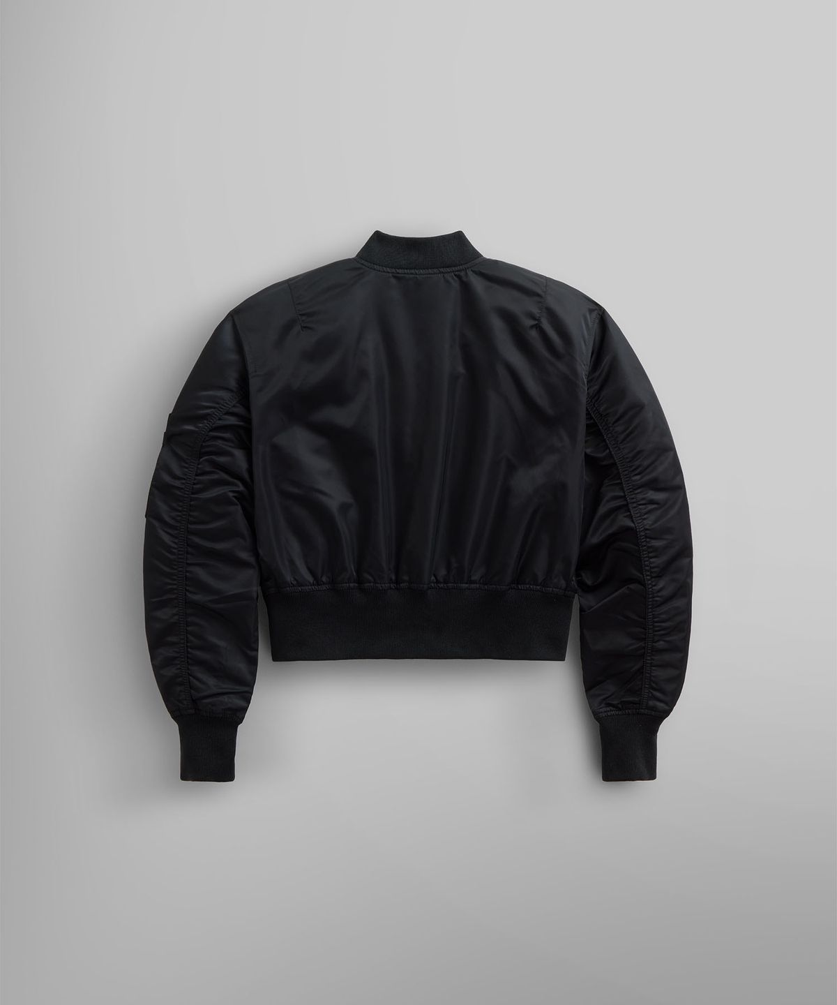 알파 인더스트리(ALPHA INDUSTRIES) L-2B 크롭 GEN II 플라이트 자켓 우먼 블랙