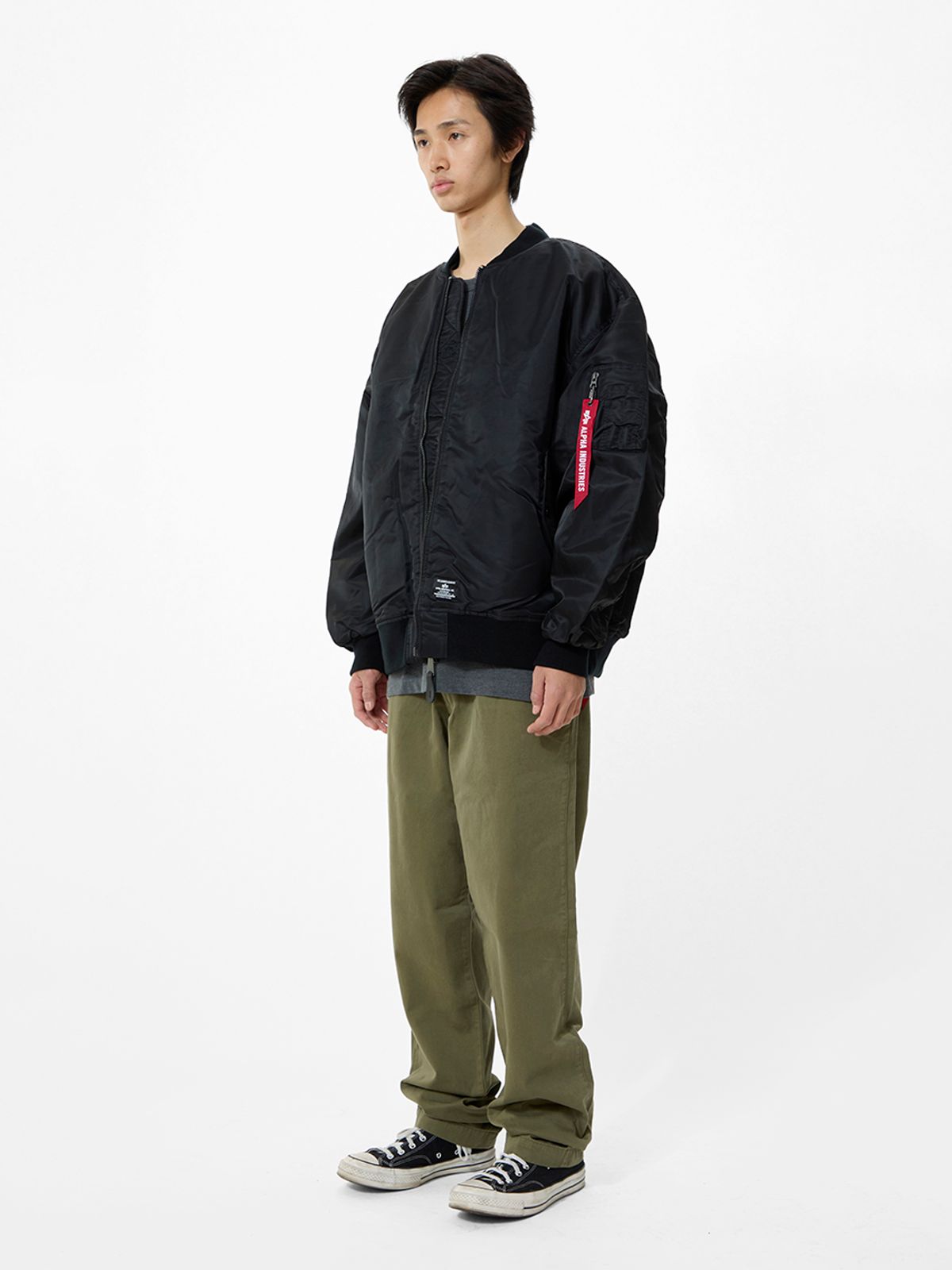 알파 인더스트리(ALPHA INDUSTRIES) MA-1 블러드칫 플라이트 자켓 블랙
