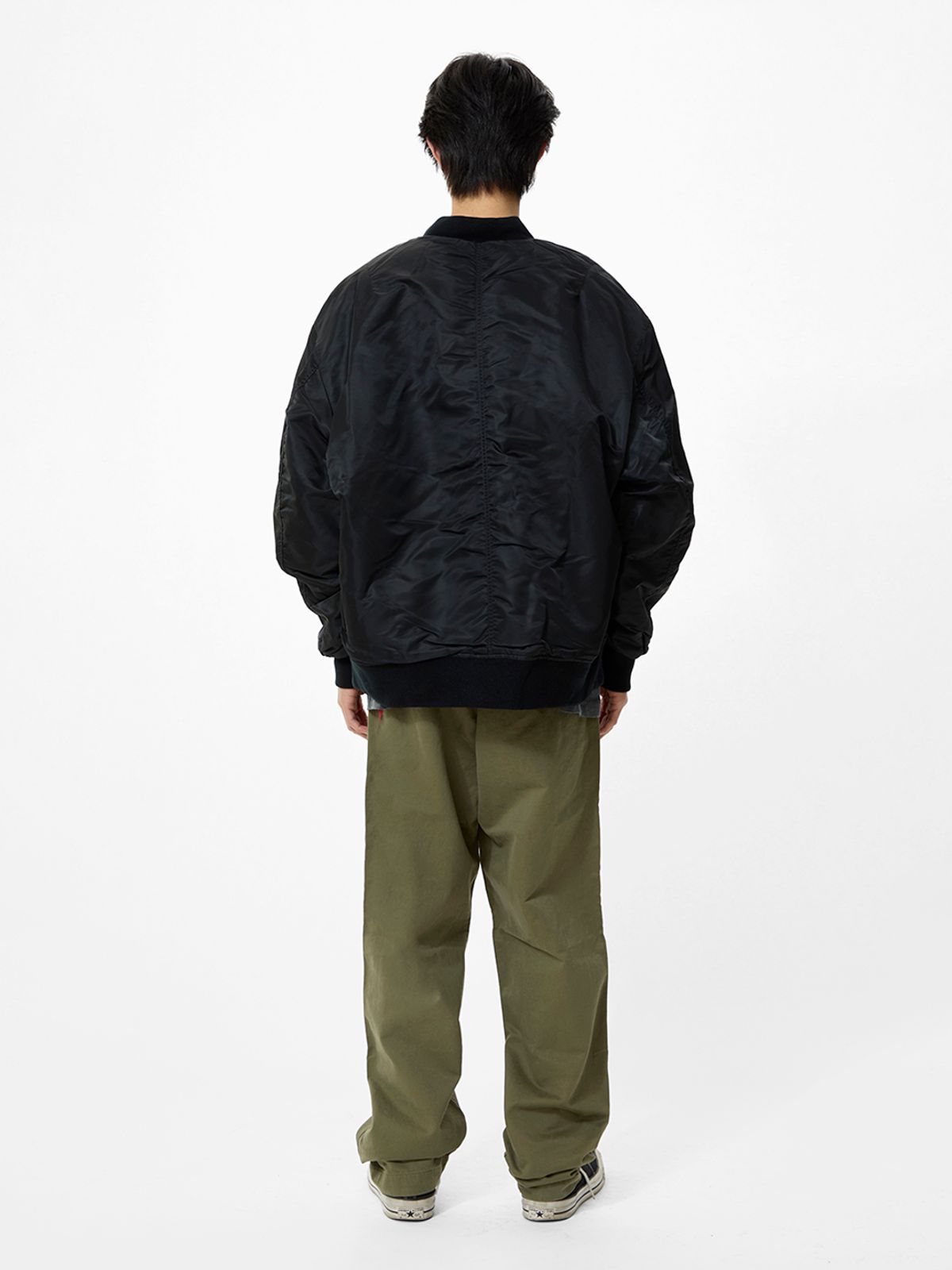 알파 인더스트리(ALPHA INDUSTRIES) MA-1 블러드칫 플라이트 자켓 블랙