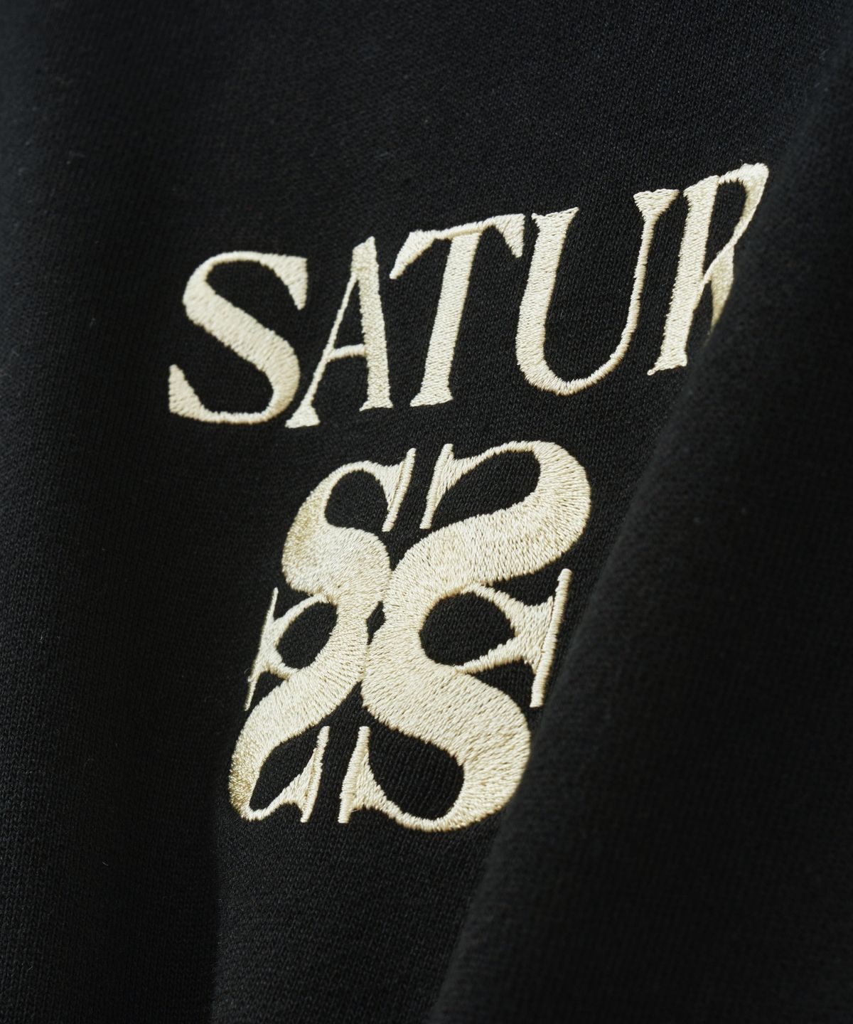 세터(SATUR) 아페로 포켓 후드 티셔츠 블랙