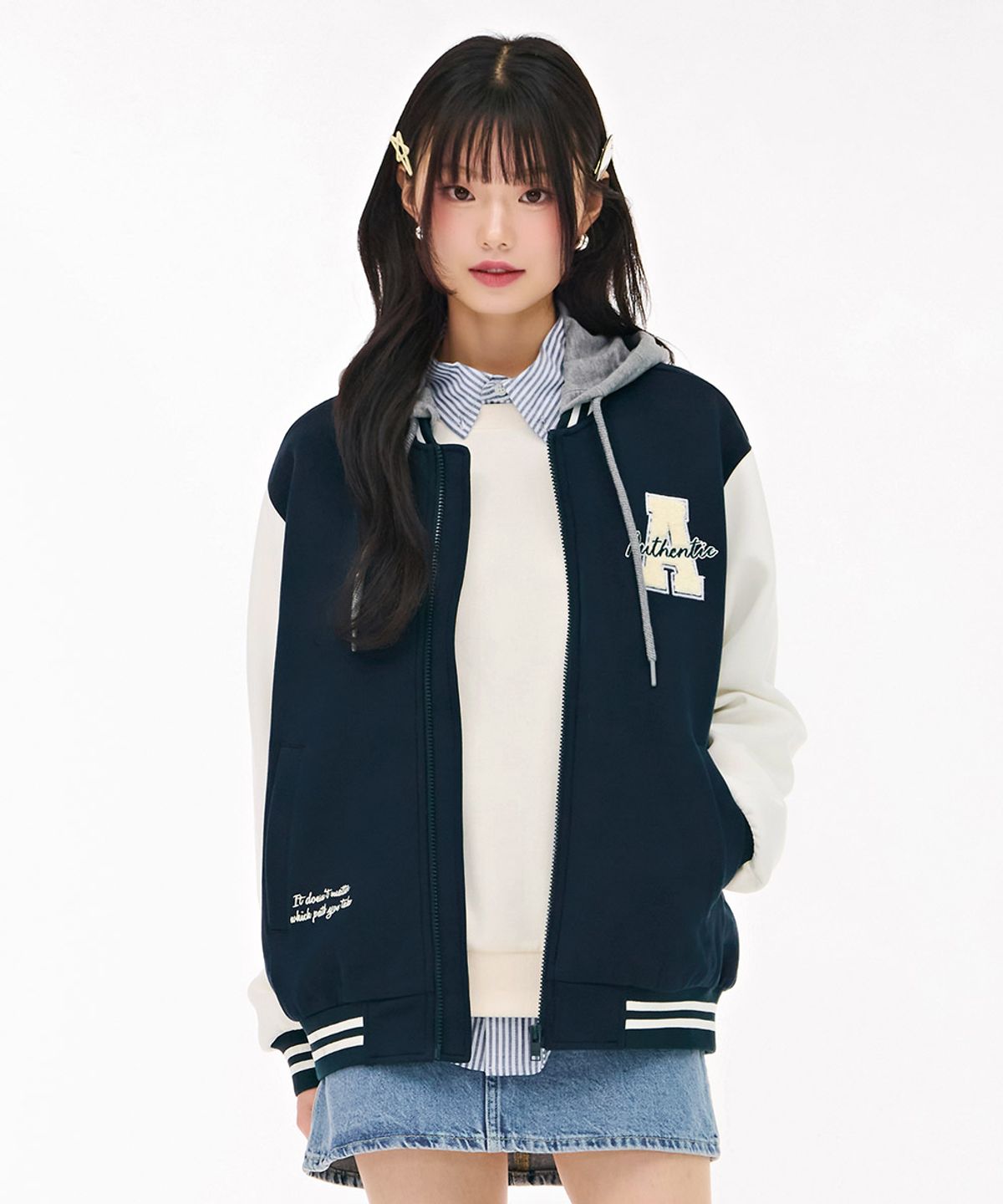 체이스컬트(CHASECULT) 공용 후드 탈부착 바시티 점퍼-블루