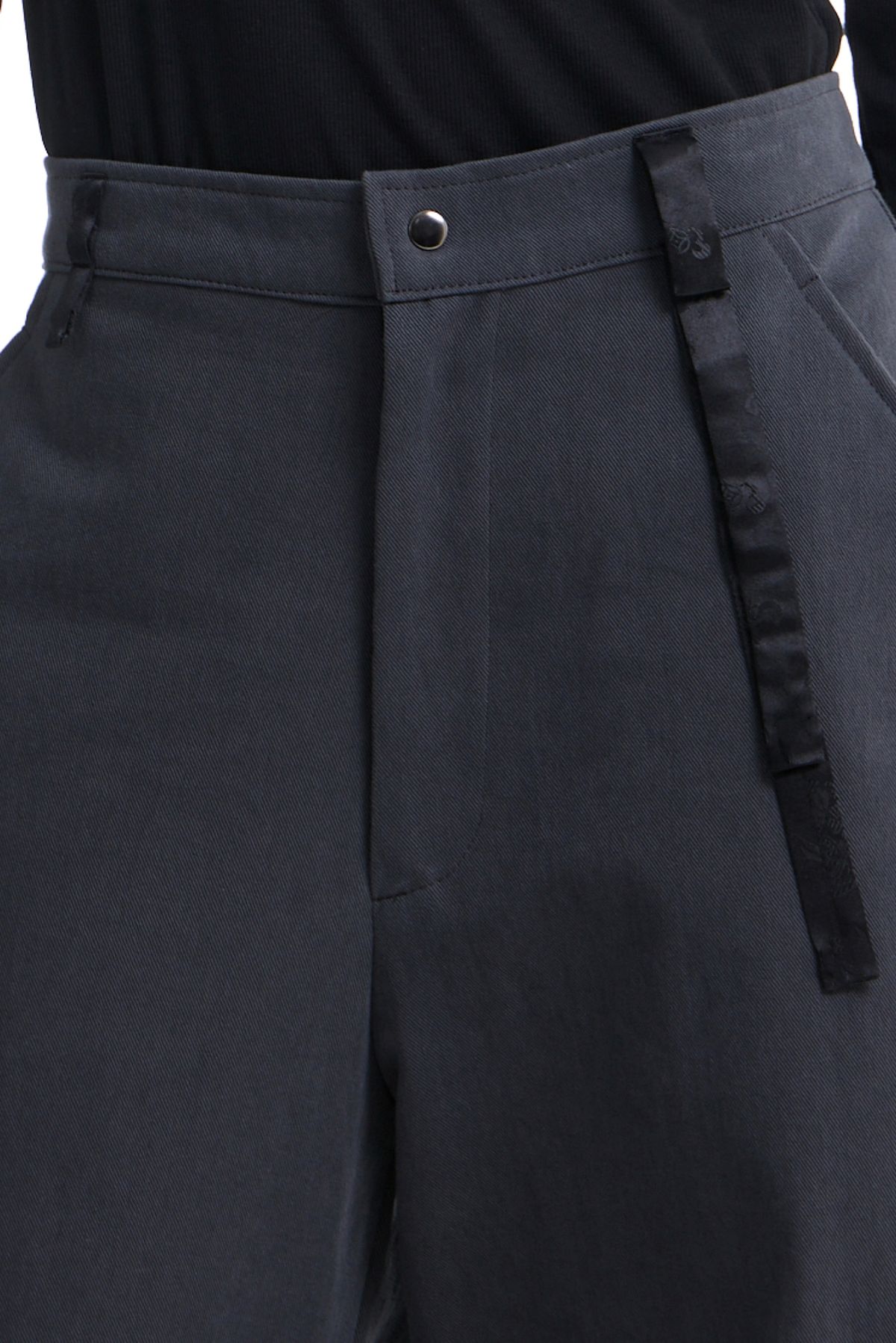 칠 하나 투 구육(71TO96) Daenggi Cargo Pants (Charcoal)