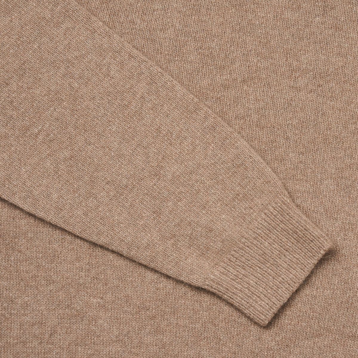 베르노(VERNO) 24FW Fox Crew-neck Knit Beige