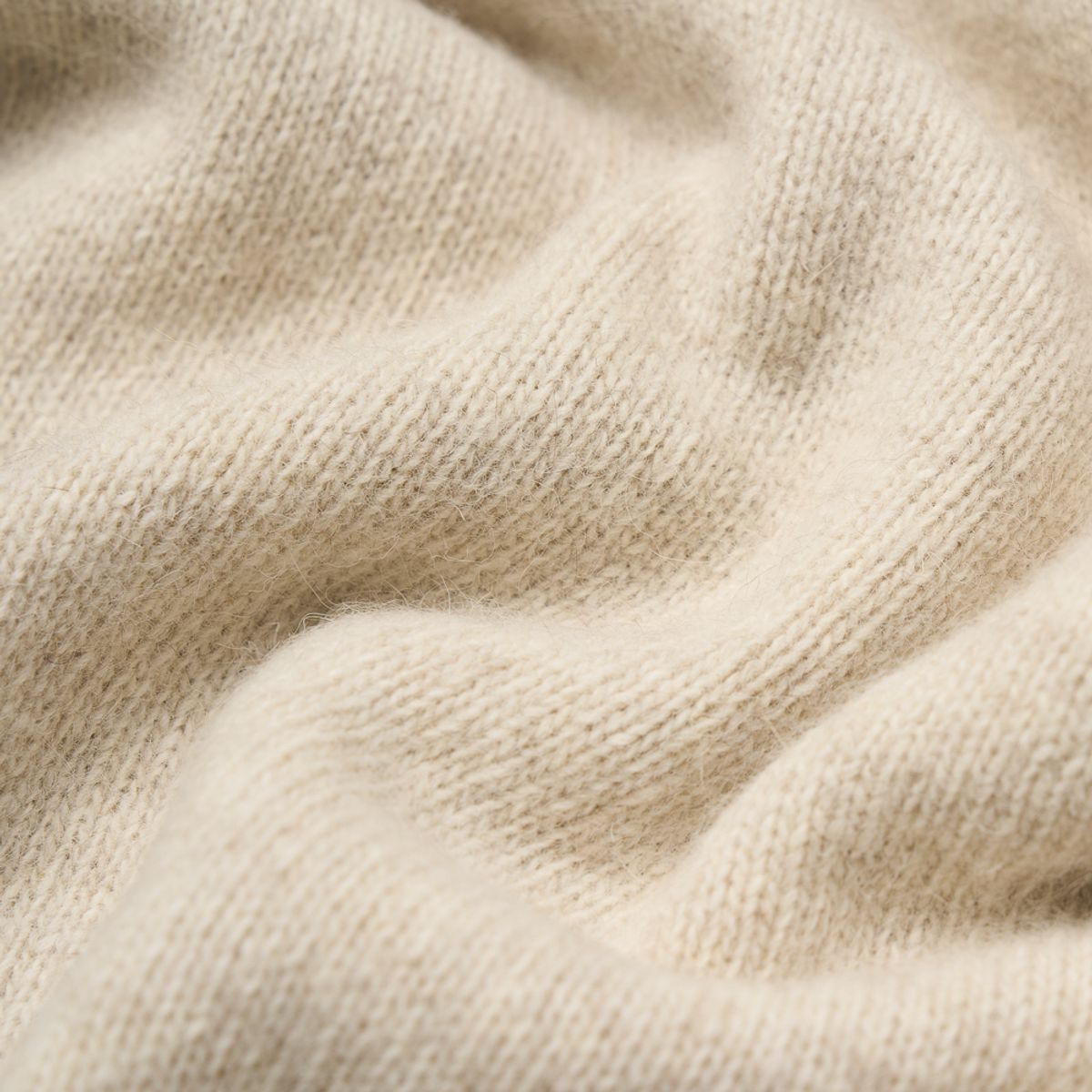 베르노(VERNO) 24FW Fox Crew-neck Knit Oatmeal