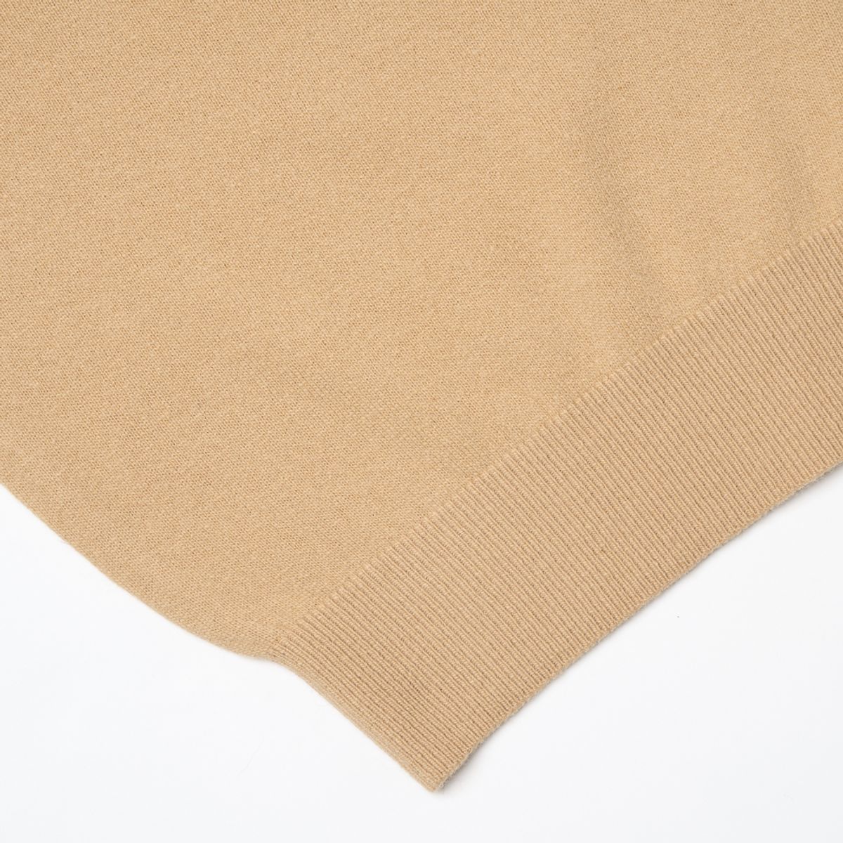 베르노(VERNO) 24FW V-neck Knit Beige
