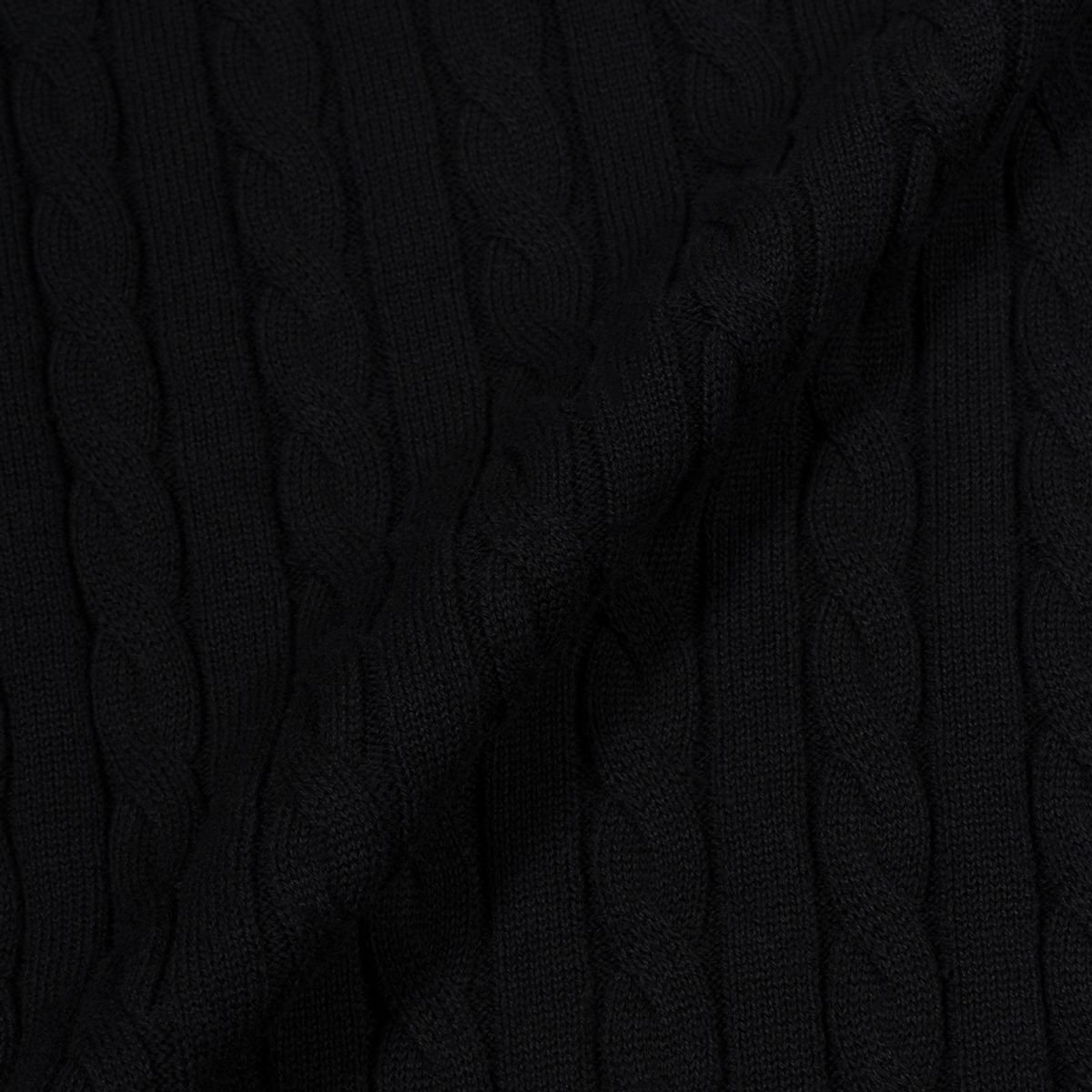 모아(MOAA) Cable Knit V-Neck Sweater (BLACK)