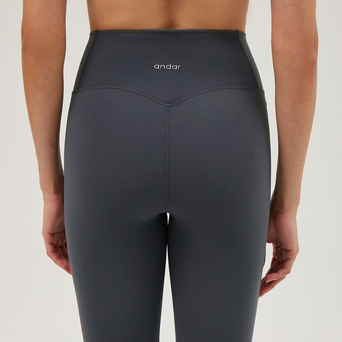 안다르(ANDAR) 에어웜 기모 지니 시그니처 레깅스 9부