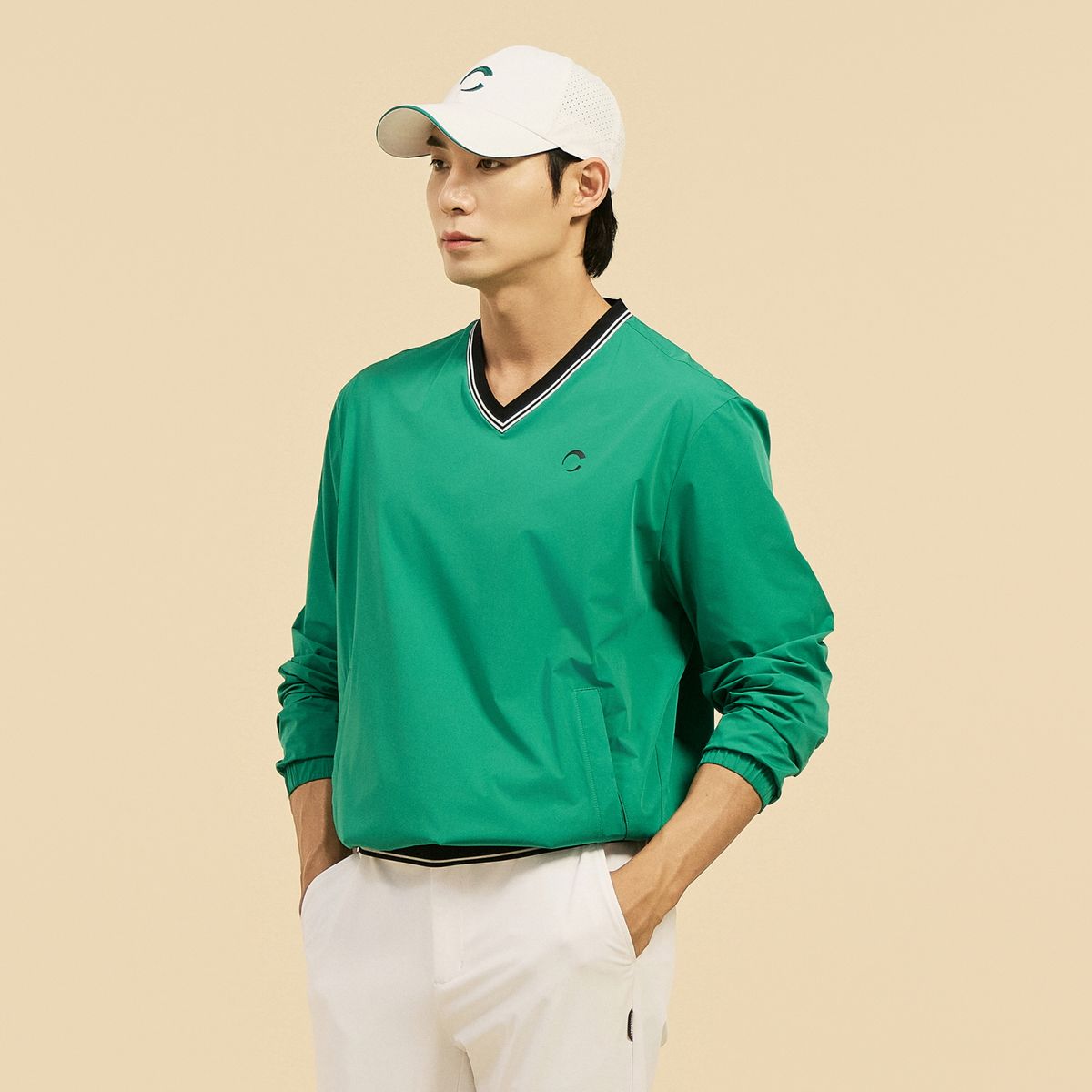 챌린저(CHALLENGER) 남성 나일론 스판 경량 브이넥 우븐탑 그린