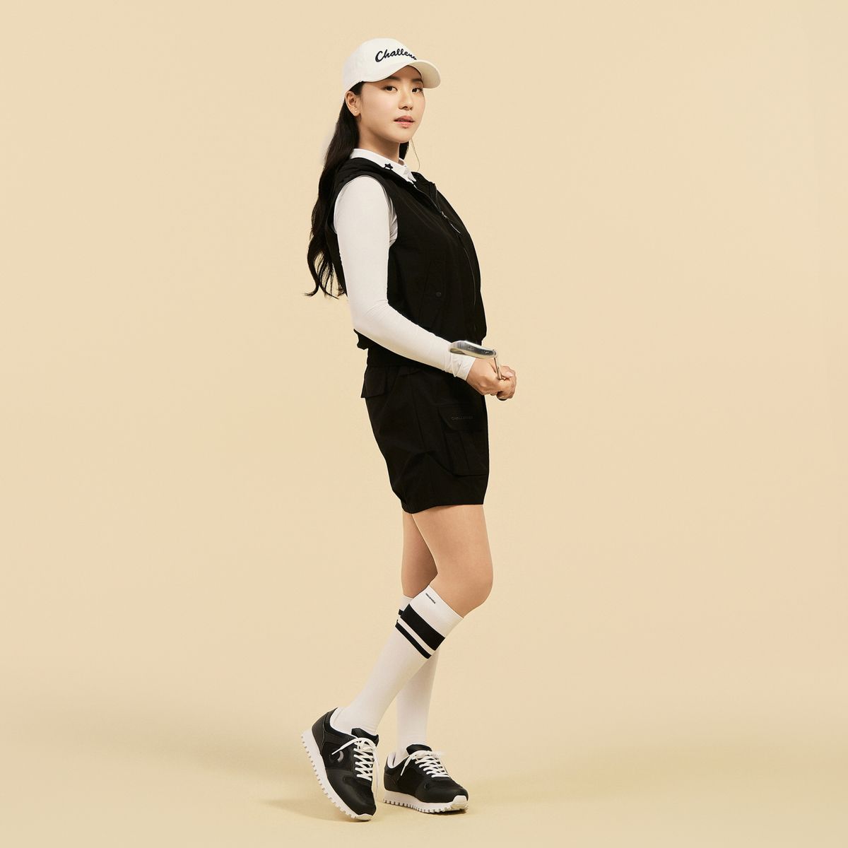 챌린저(CHALLENGER) 여성 나일론 스판 H라인 카고 큐롯 블랙
