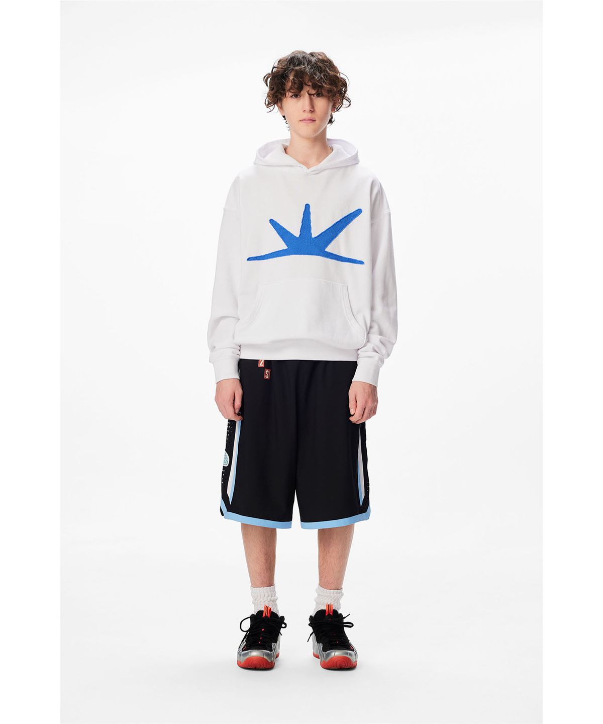 썬러브투어(SUNLOVETOUR) Daybreak Hoodie Black