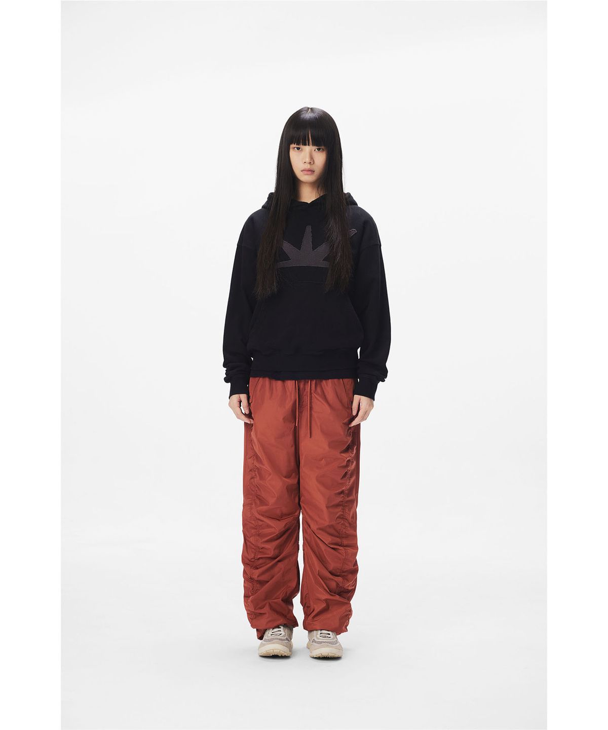 썬러브투어(SUNLOVETOUR) Daybreak Hoodie Black