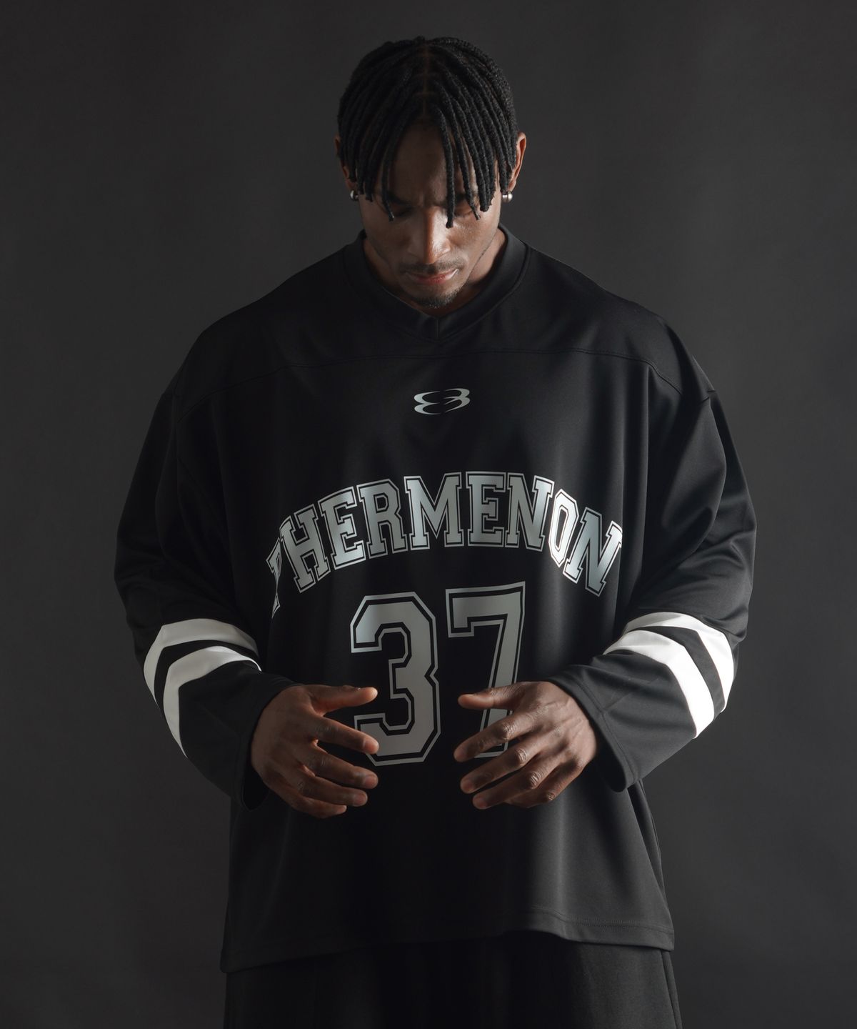 페르메논(PHERMENON) 오버핏 럭비 저지 롱 슬리브 - 블랙