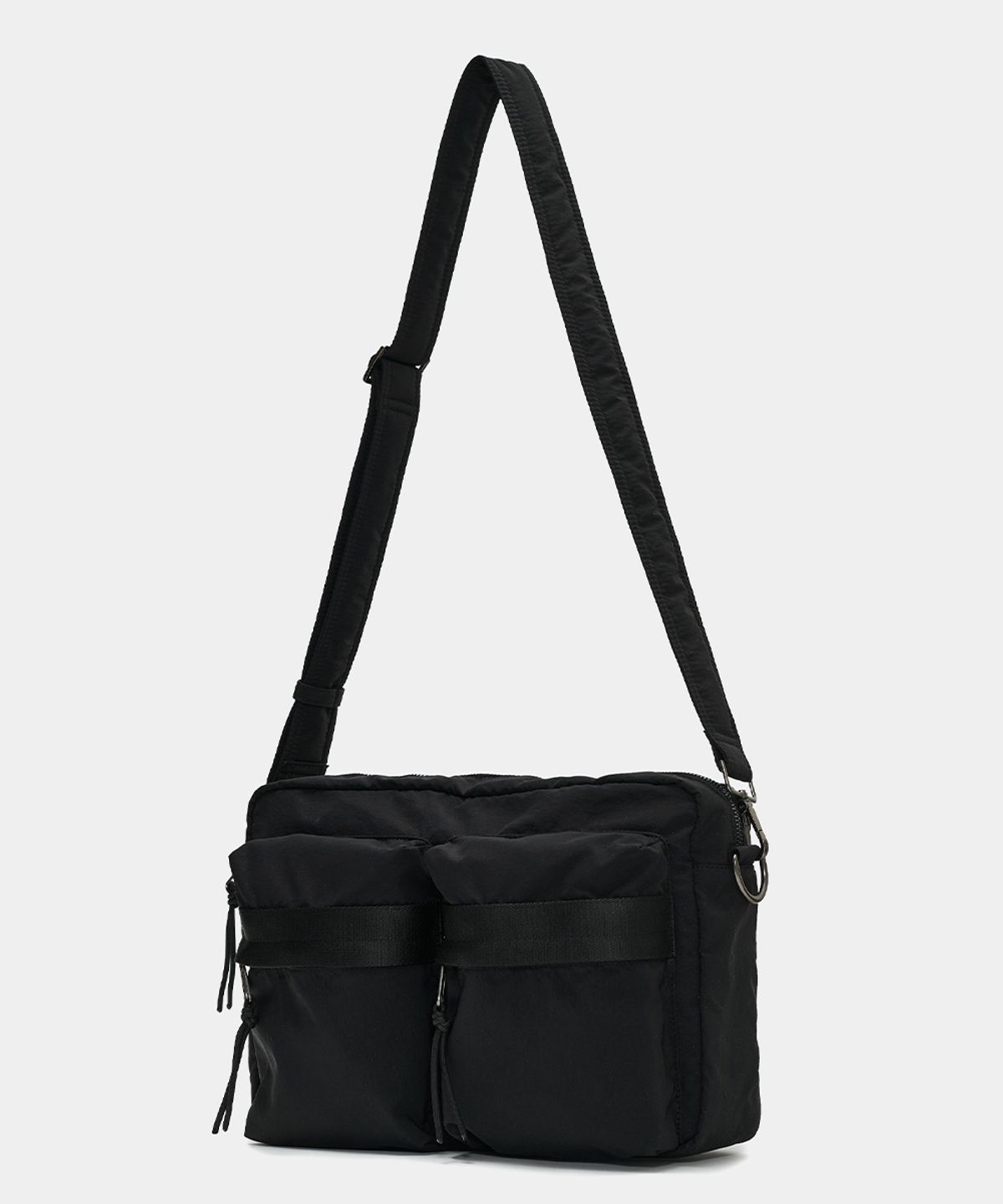 메종미네드(MAISON MINED) TWO POCKET SQUARE CROSS BAG