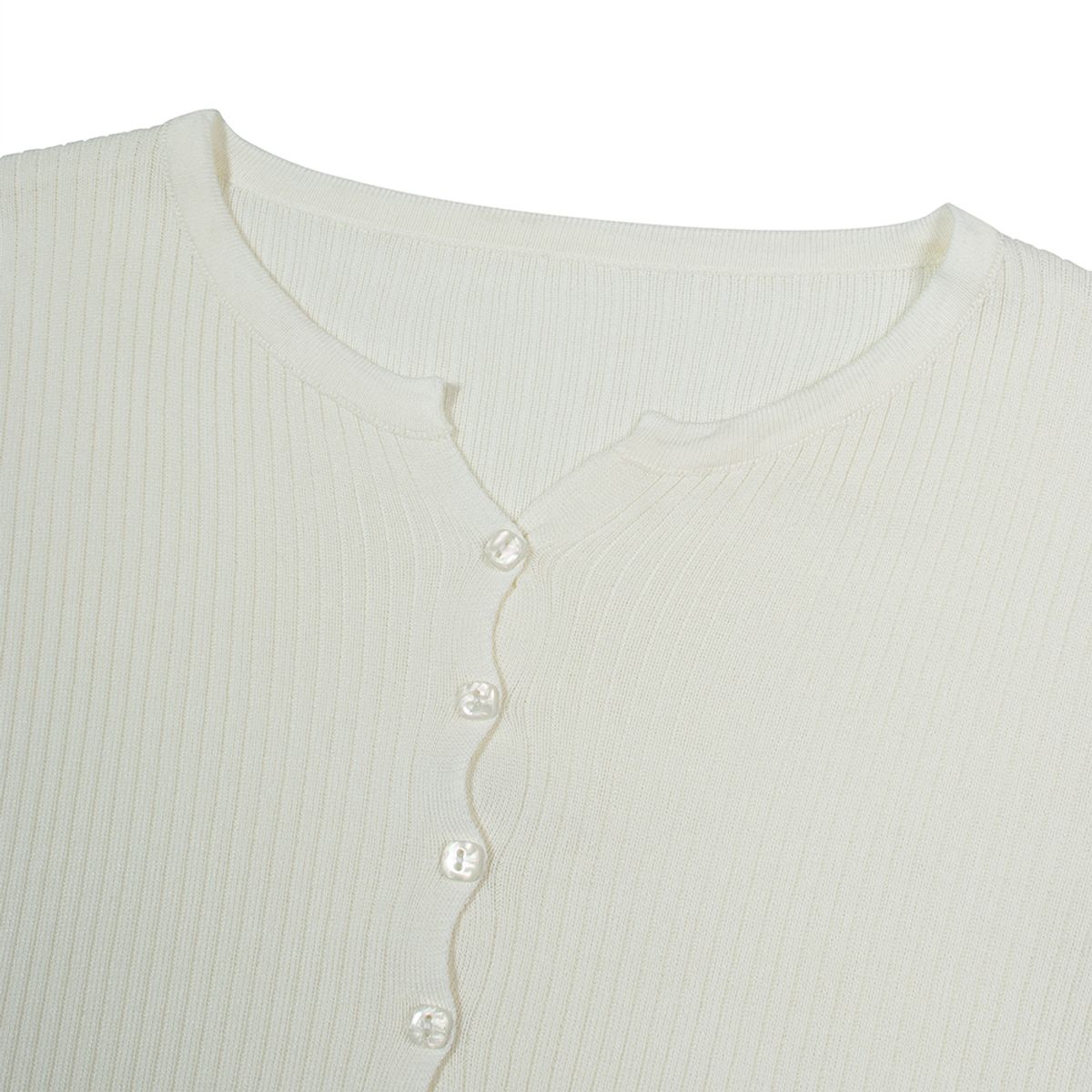 모아(MOAA) Cropped Button V Cardigan (WHITE)
