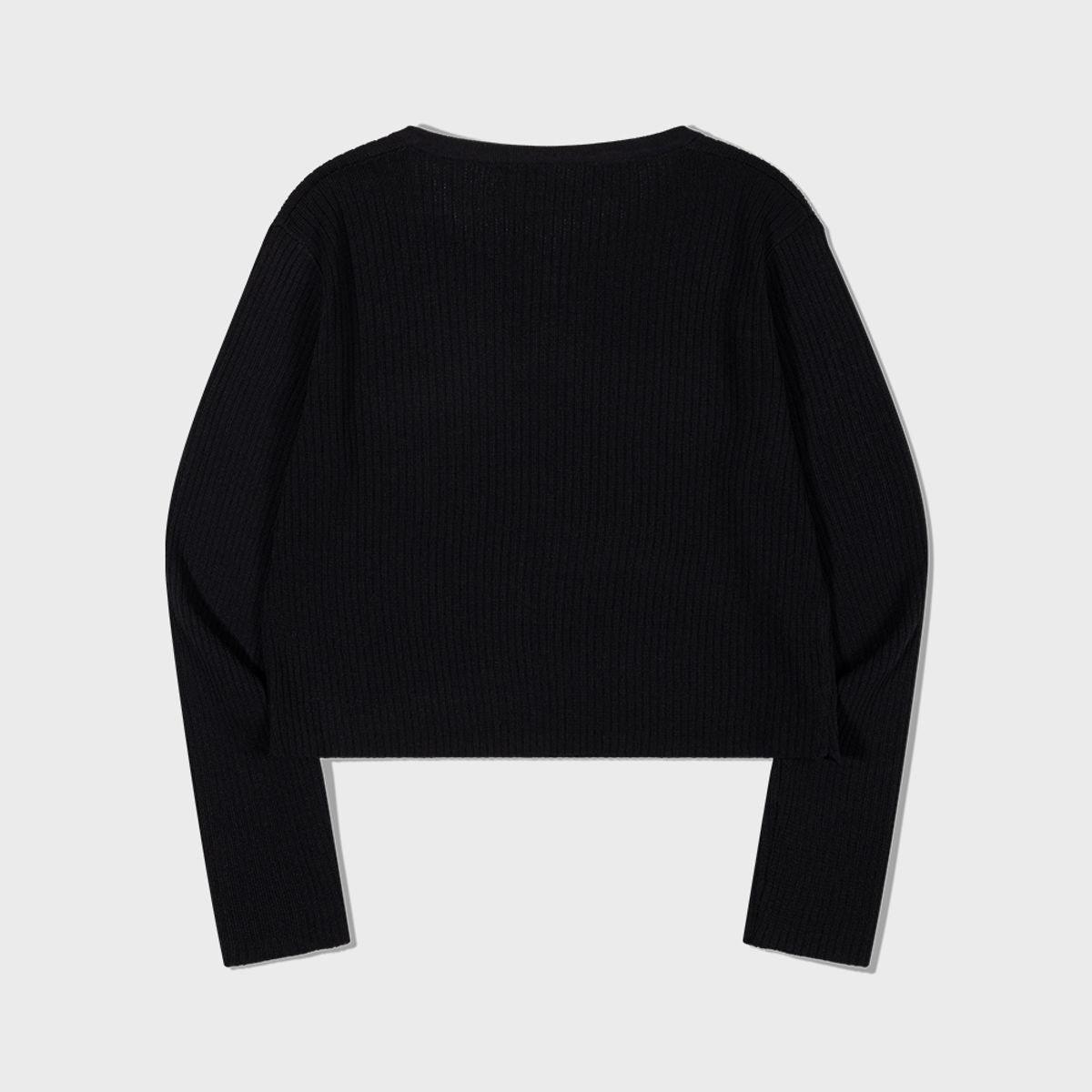 모아(MOAA) Cropped Button V Cardigan (BLACK)