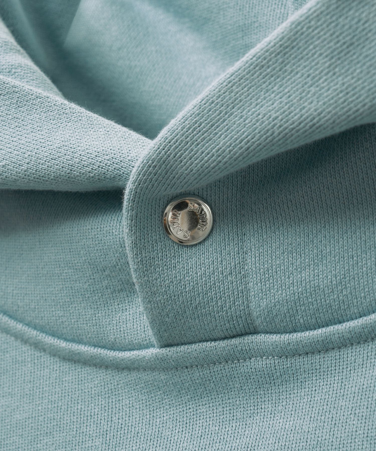 パーカー・フーディ SATUR Rivet Applique Pocket Logo Hood Fog Blue SA251UTH05FB MUSINSA公式 | SATUR Rivet Applique Pocket Logo Hood Fog Blue