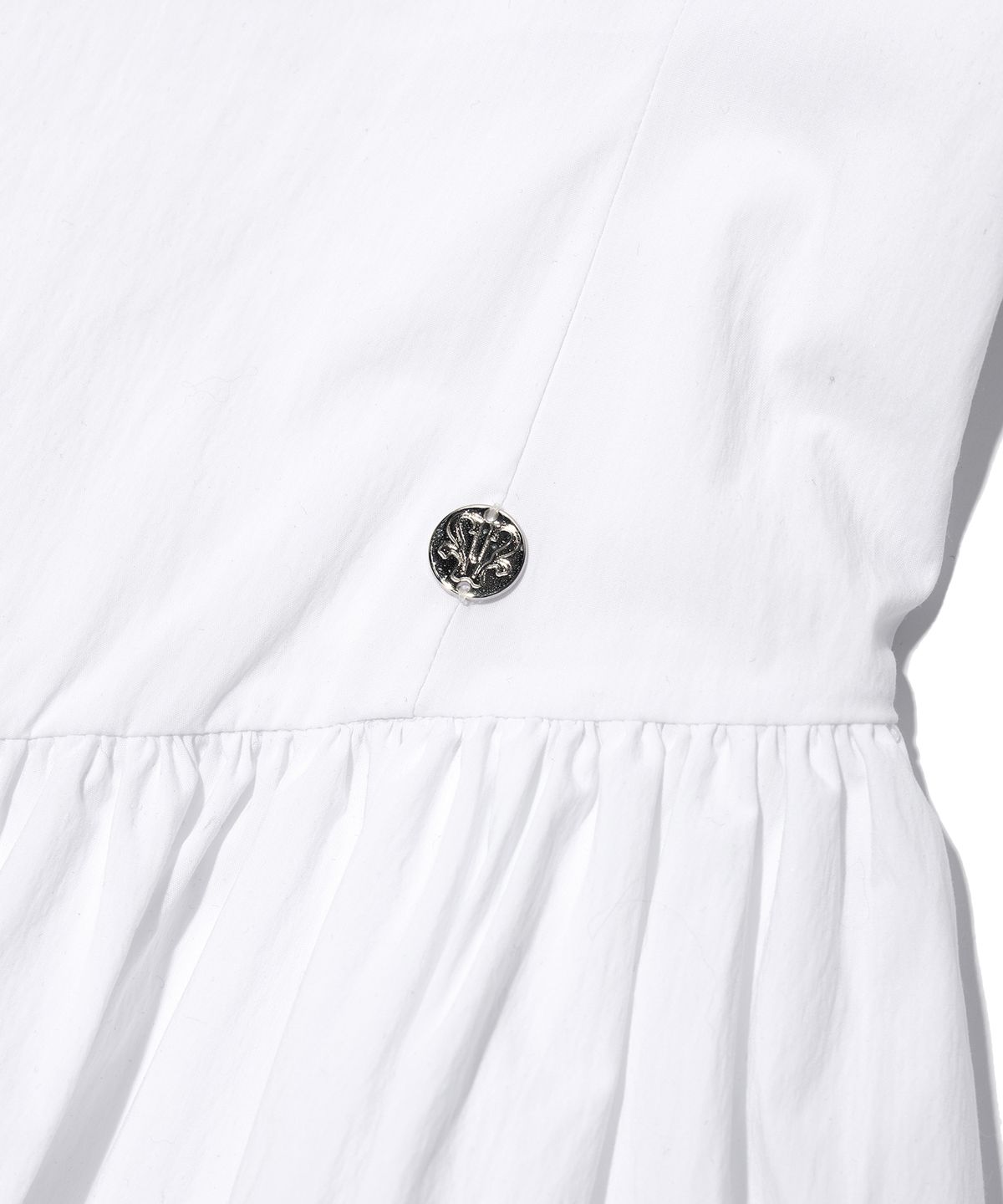 유희(YOUHEE) SQUARE NECK SLEVELESS DRESS WHITE