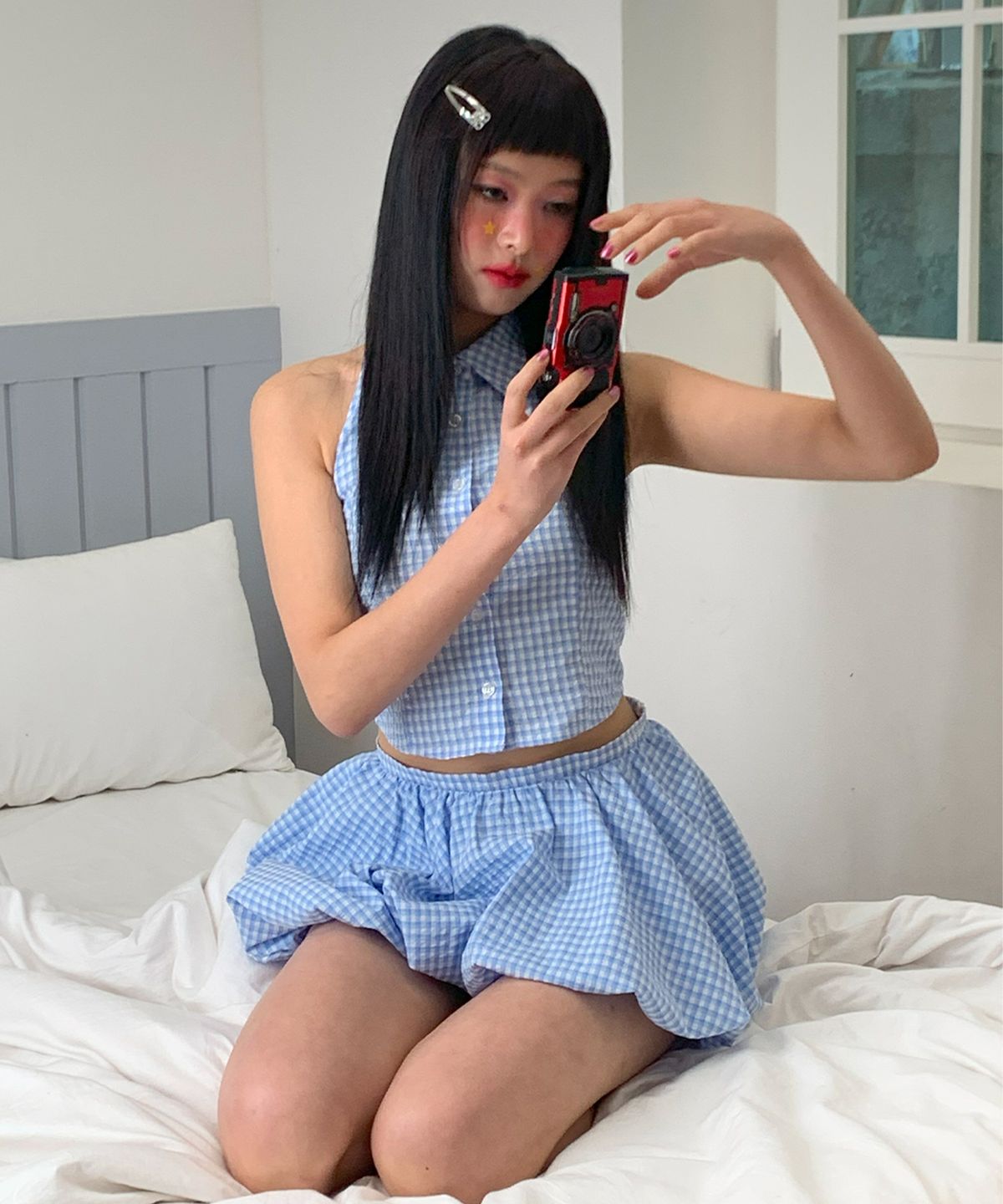 유희(YOUHEE) CHECK BALLOON MINI SKIRT LIGHT BLUE