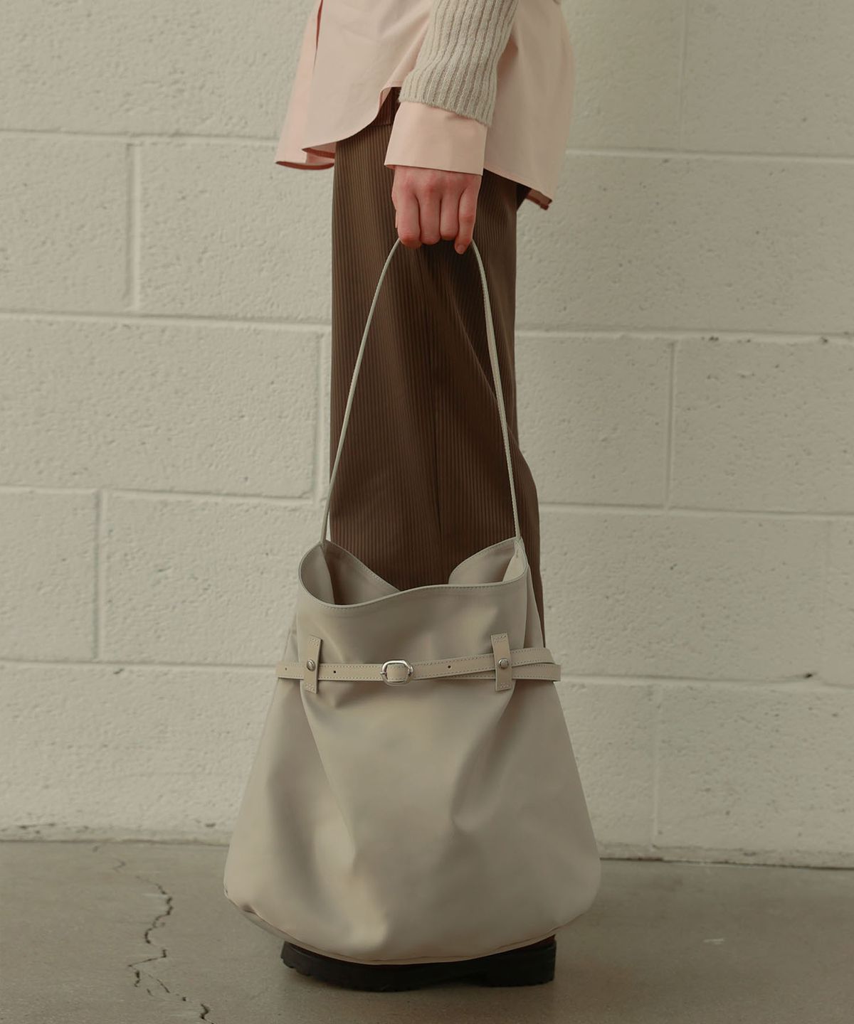아우로(OURO) GOODY BAG [ GRAY ]
