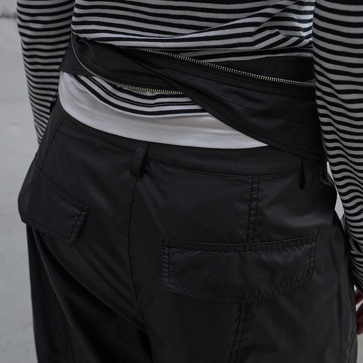 엘씨디씨티엠(LCDC™) DRAWSTRING PARACHUTE TROUSERS (BLACK)