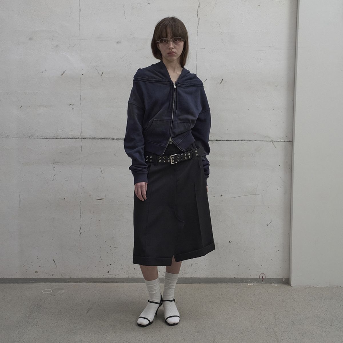 엘씨디씨티엠(LCDC™) TAILORED ZIP FRONT SKIRT (BLACK)