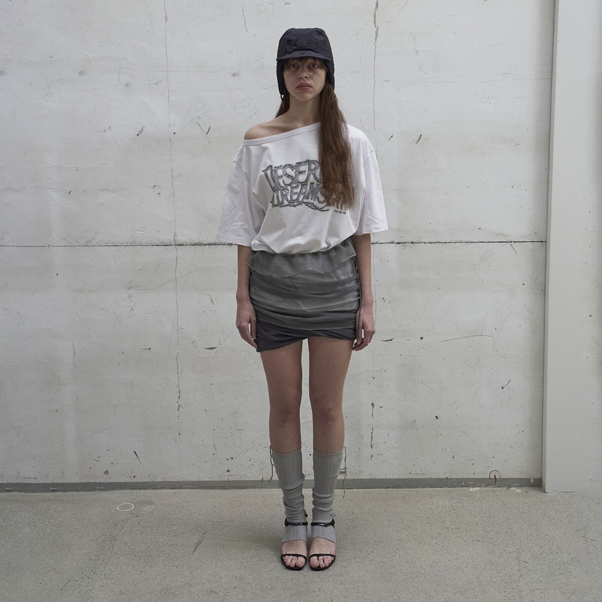 엘씨디씨티엠(LCDC™) SHEER FRILL LAYERED KNIT SKIRT (GREY)