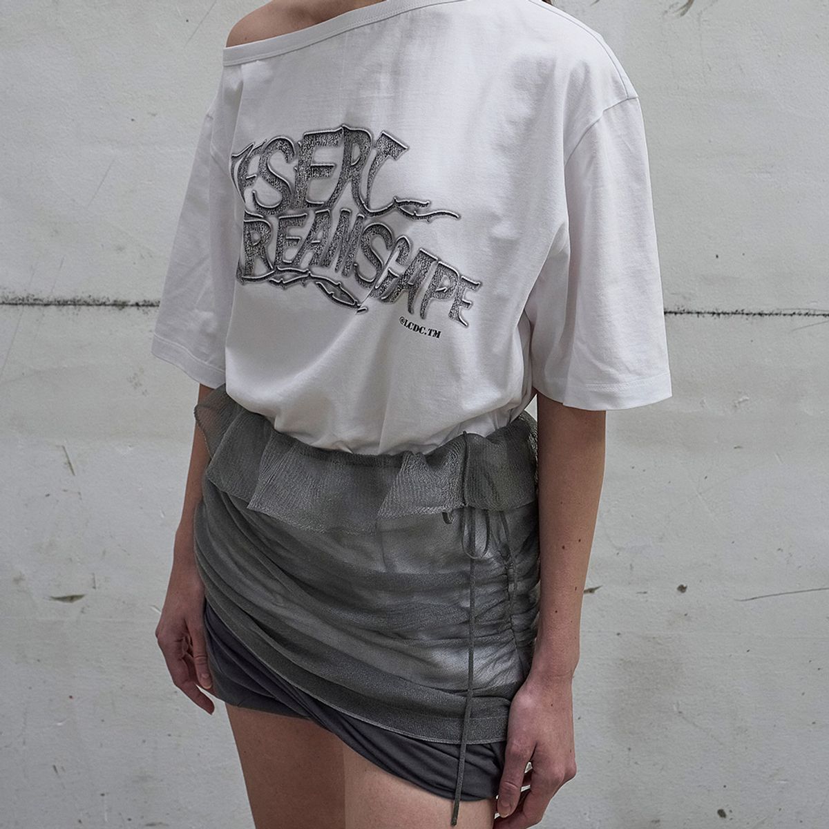 엘씨디씨티엠(LCDC™) SHEER FRILL LAYERED KNIT SKIRT (GREY)