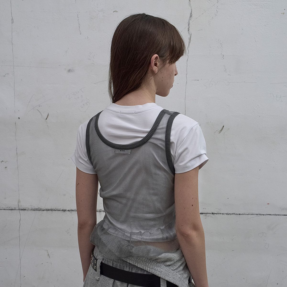 엘씨디씨티엠(LCDC™) SHEER FRILL KNIT TOP (GREY)