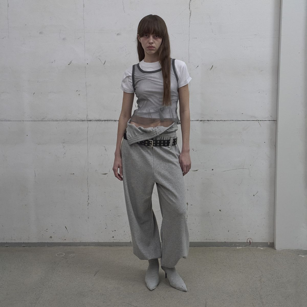 엘씨디씨티엠(LCDC™) SHEER FRILL KNIT TOP (GREY)