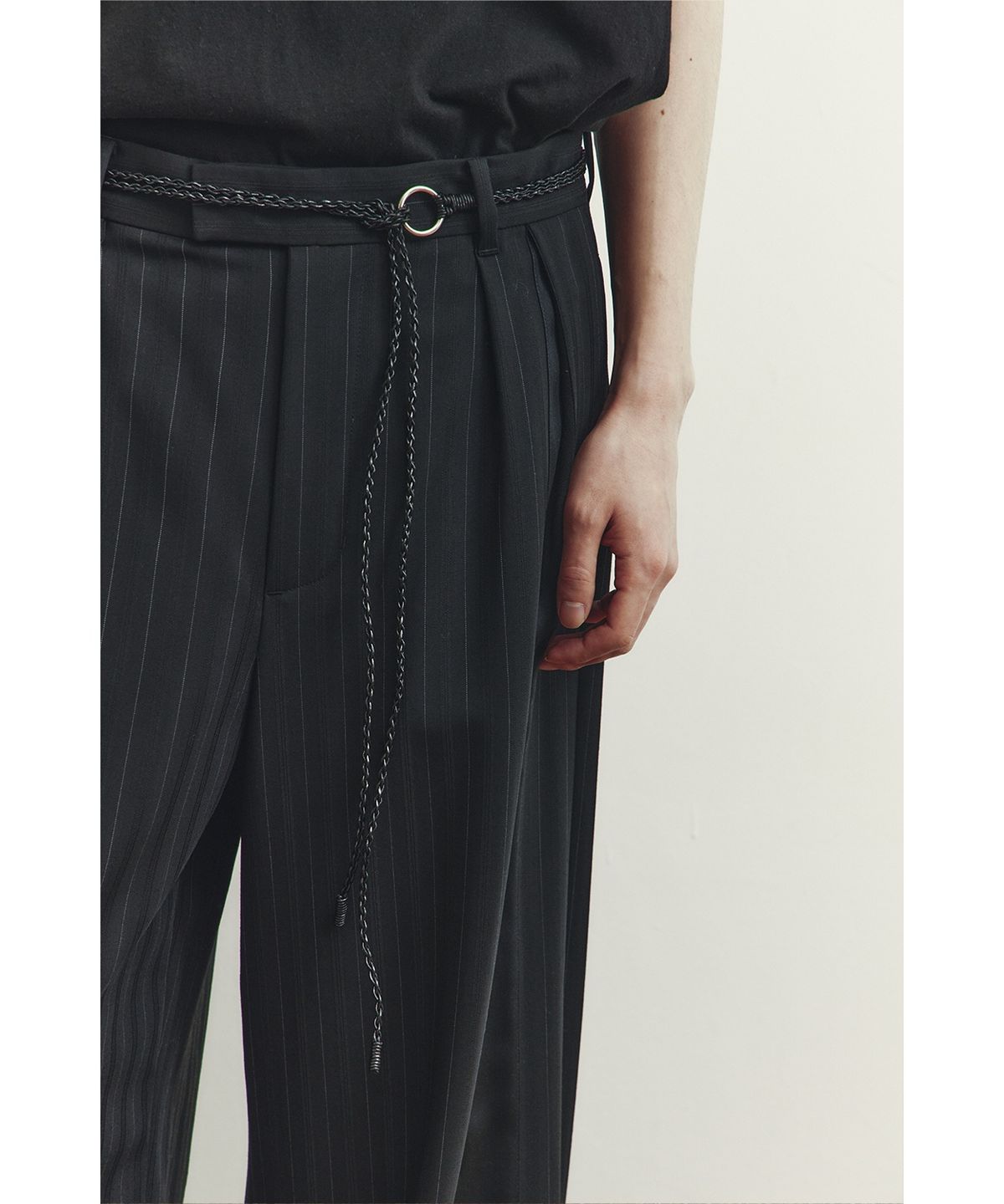 유스(YOUTH) Side Tape Trousers - Black Stripe